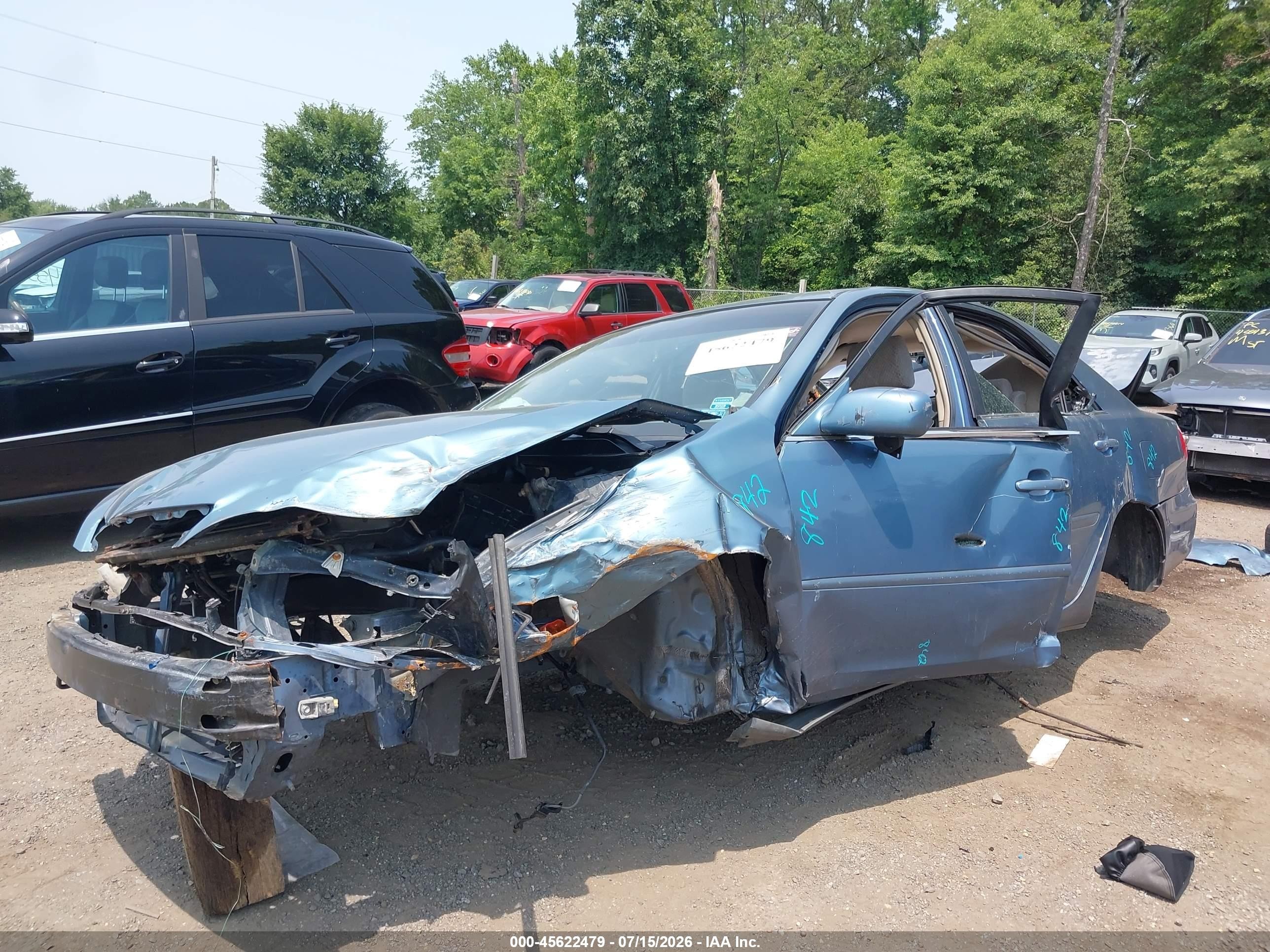 2003 Toyota Camry Le Blue vin: 4T1BE30K43U703722