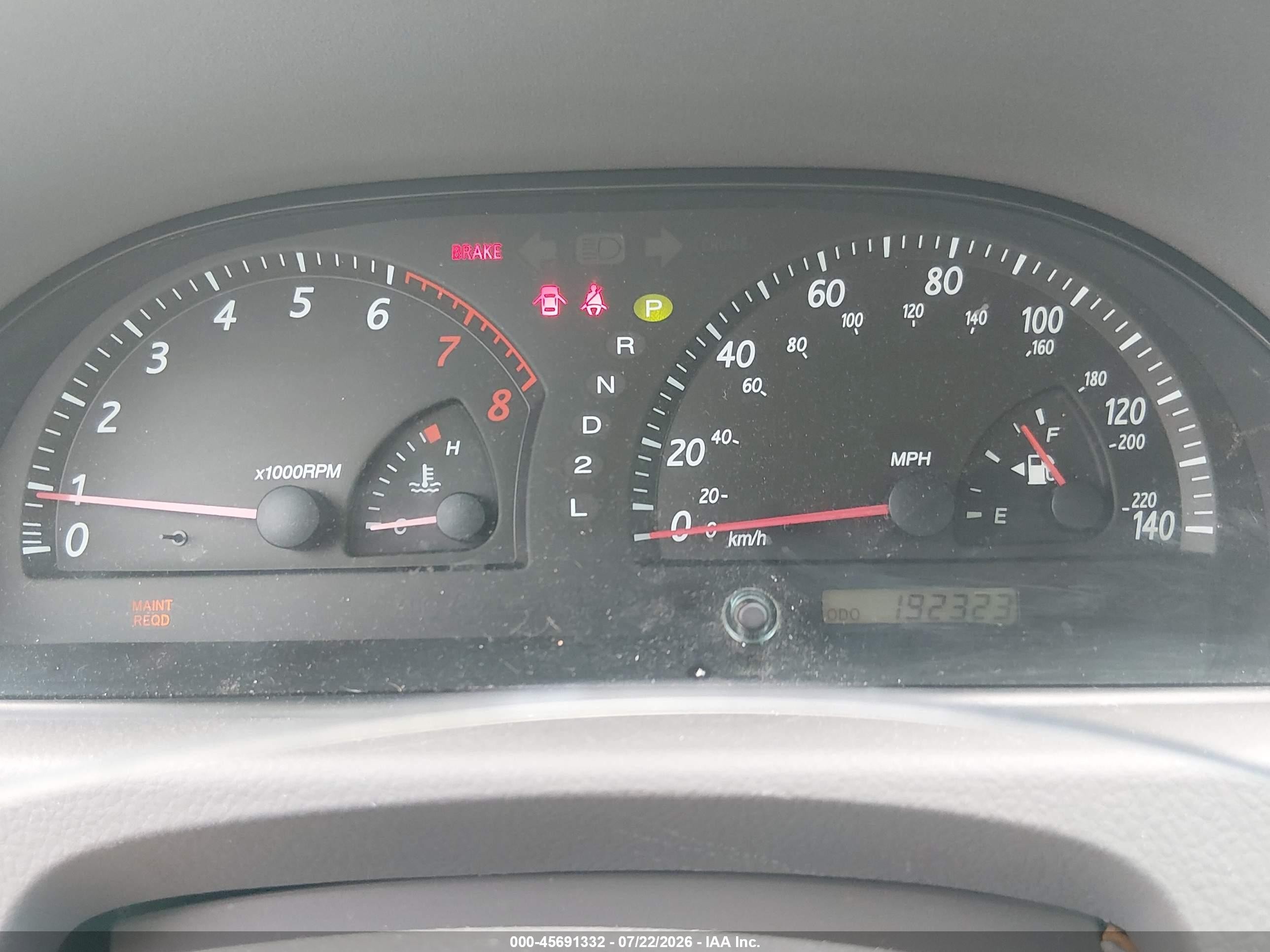 2004 Toyota Camry Xle Burgundy vin: 4T1BE30K44U277368