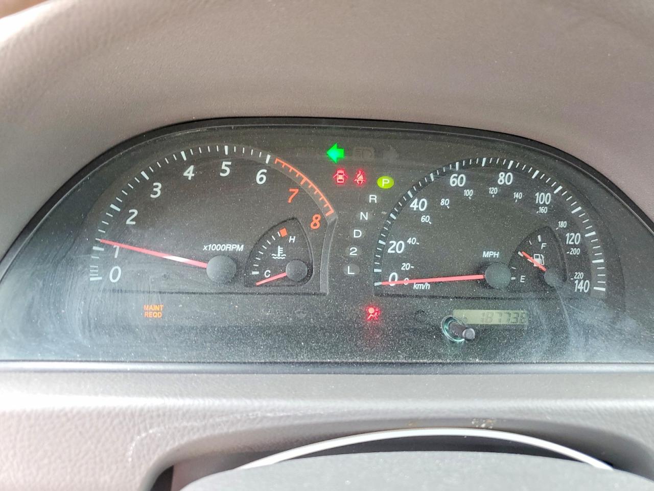 2004 Toyota Camry Le Silver vin: 4T1BE30K44U916512