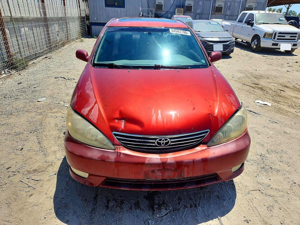 2005 Toyota Camry Xle Red vin: 4T1BE30K45U004528