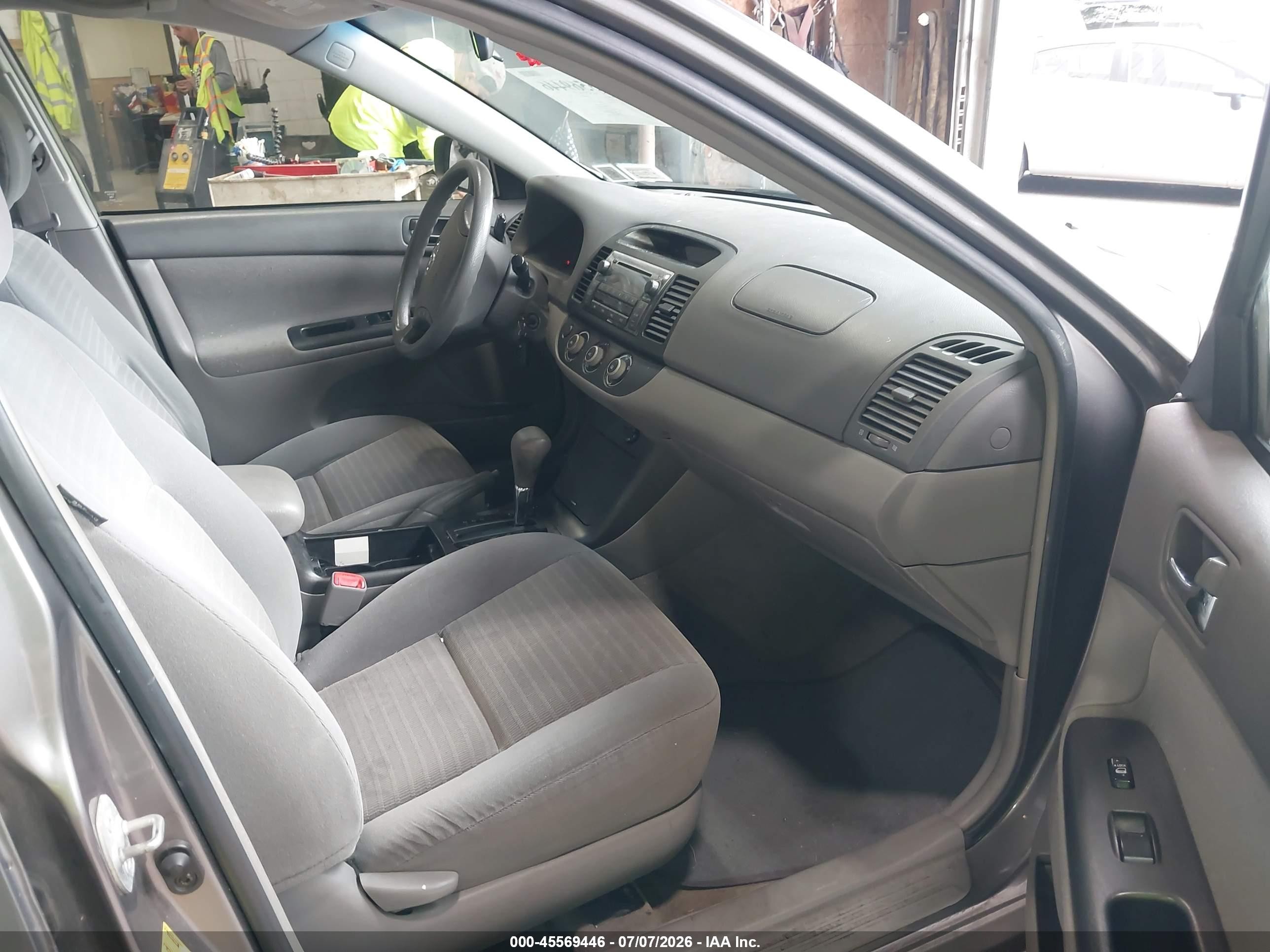 2006 Toyota Camry Le Gray vin: 4T1BE30K46U674047