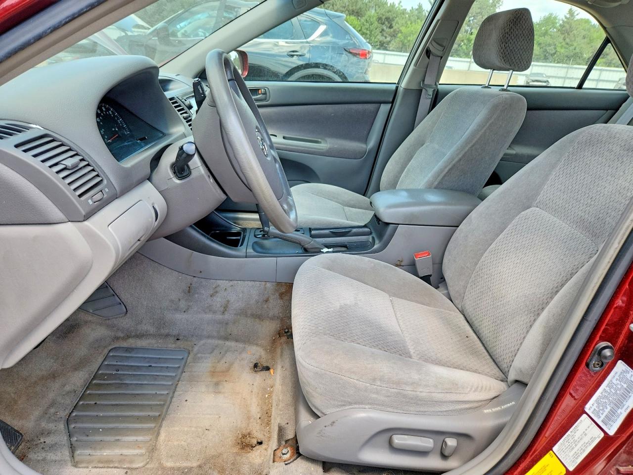 2003 Toyota Camry Le Maroon vin: 4T1BE30K53U217162