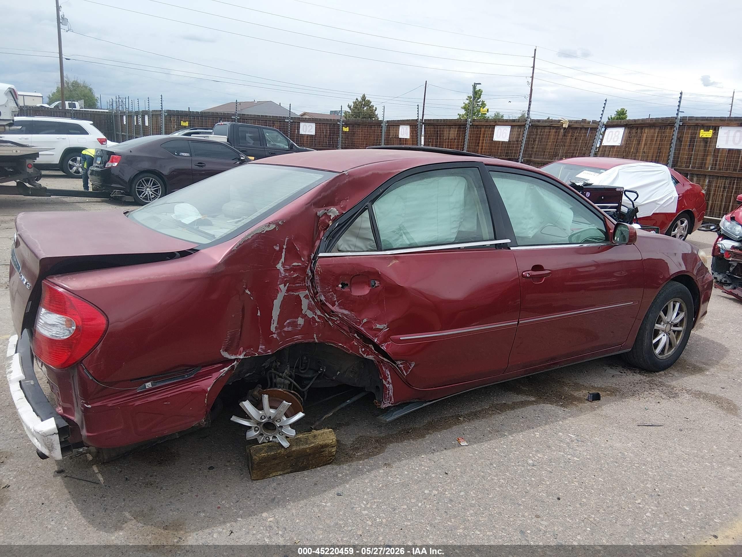 2003 Toyota Camry Xle Red vin: 4T1BE30K53U230378