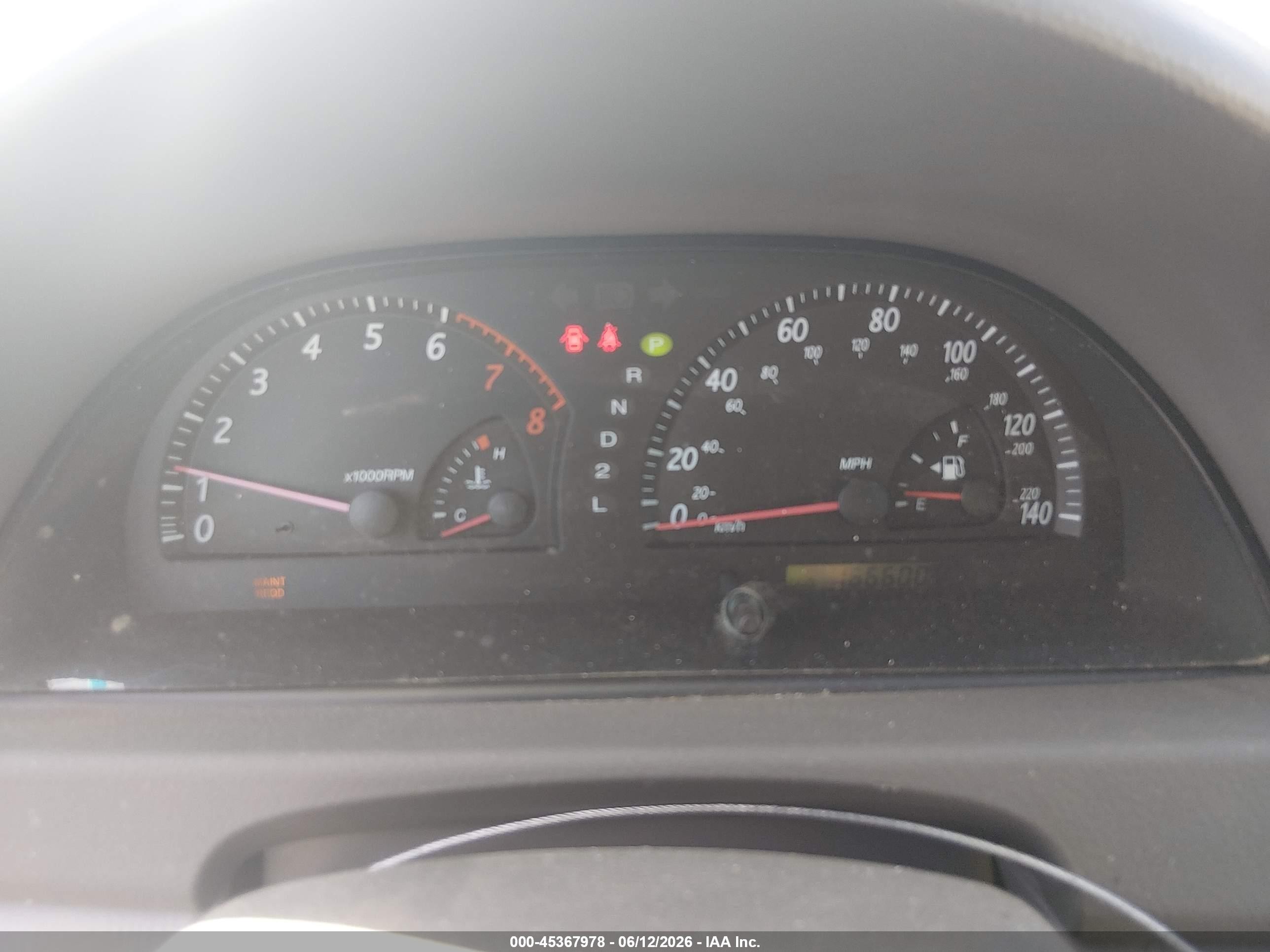 2004 Toyota Camry Le Champagne vin: 4T1BE30K54U294020