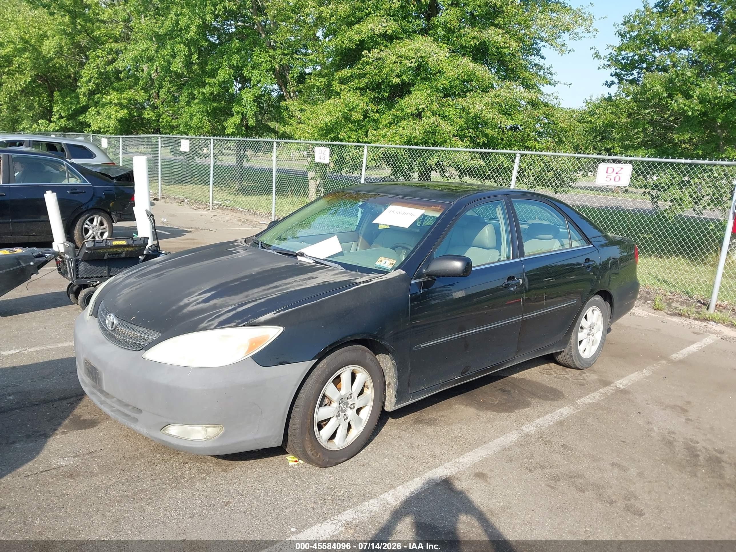 2004 Toyota Camry Xle Черный vin: 4T1BE30K54U349968