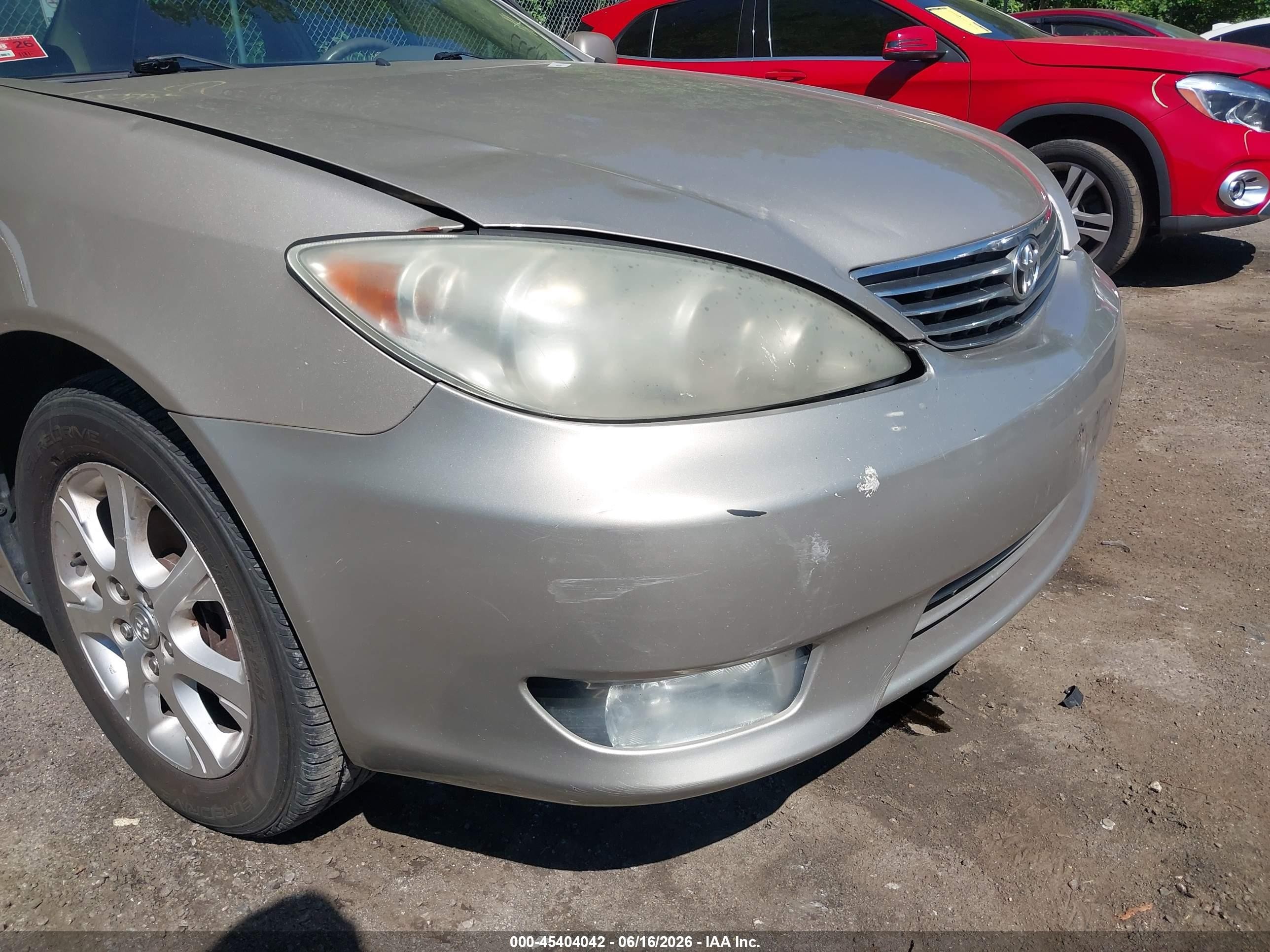 2005 Toyota Camry Xle Beige vin: 4T1BE30K55U077827