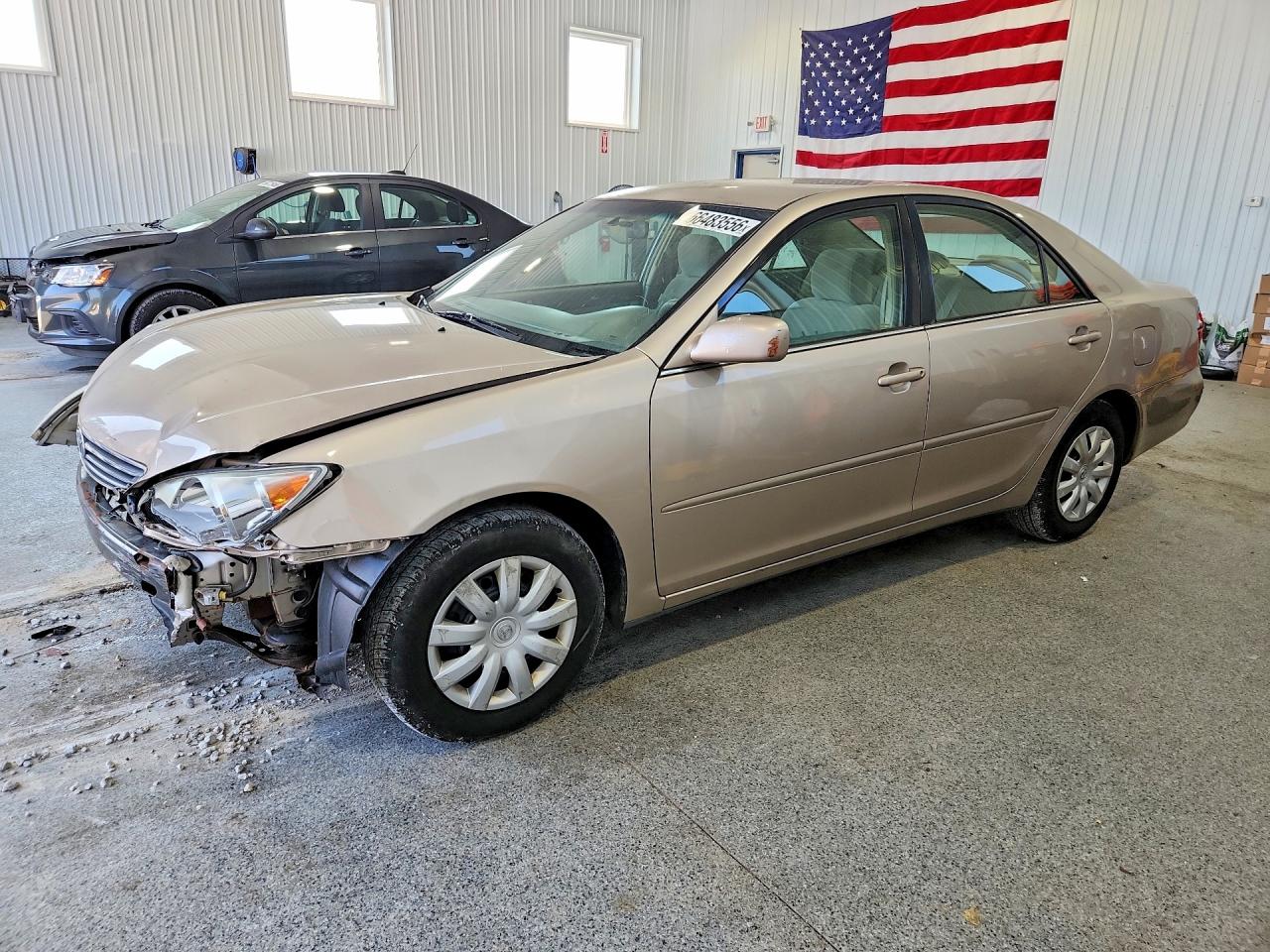 2005 Toyota Camry Le Beige vin: 4T1BE30K55U515553