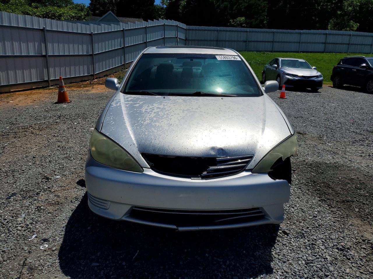 2005 Toyota Camry Le Silver vin: 4T1BE30K55U529811