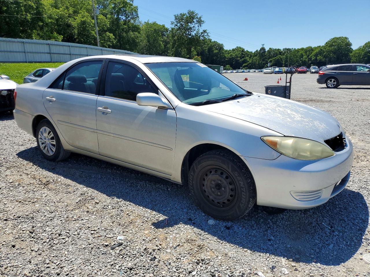 2005 Toyota Camry Le Silver vin: 4T1BE30K55U529811