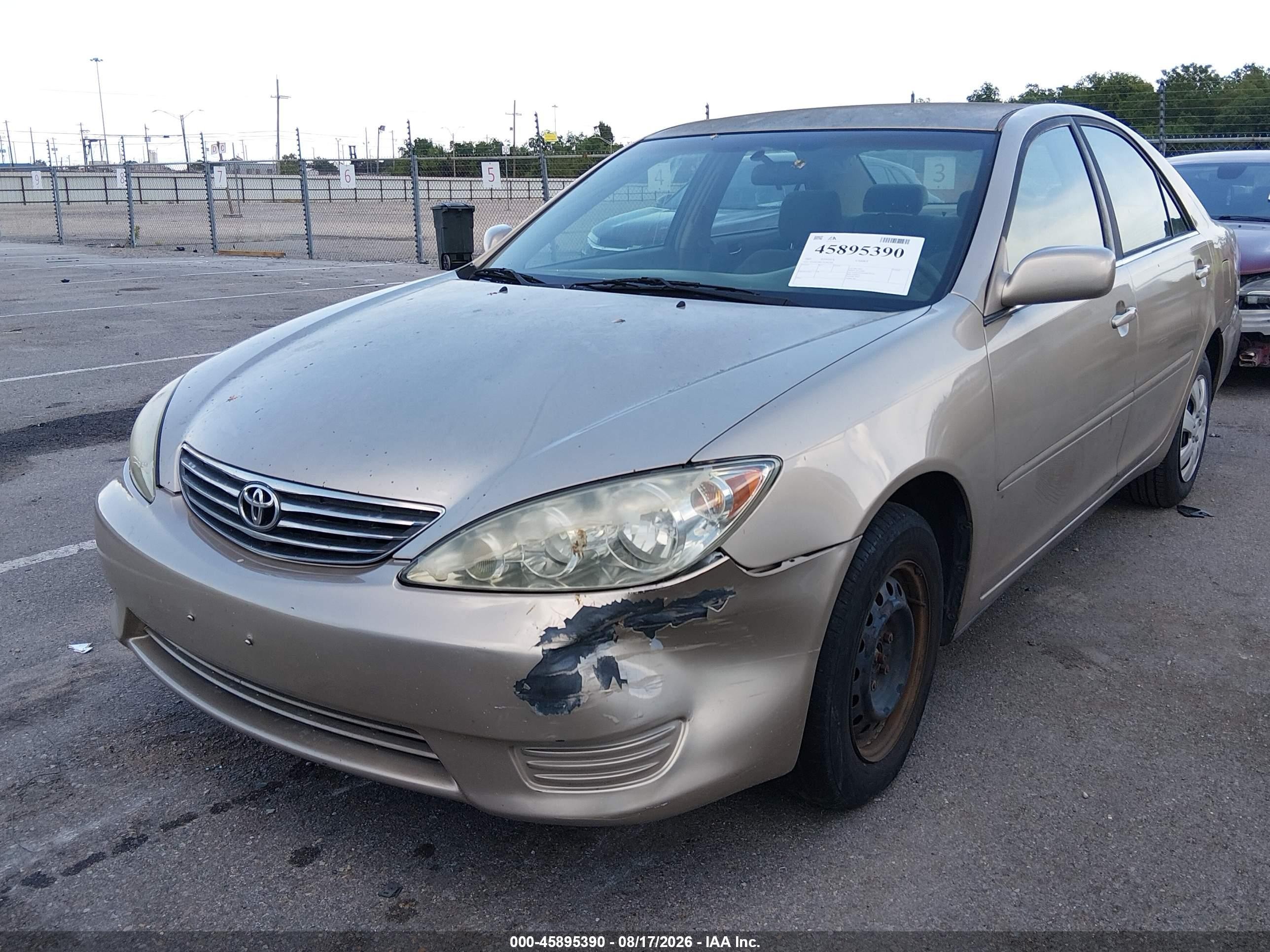 2005 Toyota Camry Le Бежевый vin: 4T1BE30K55U961766