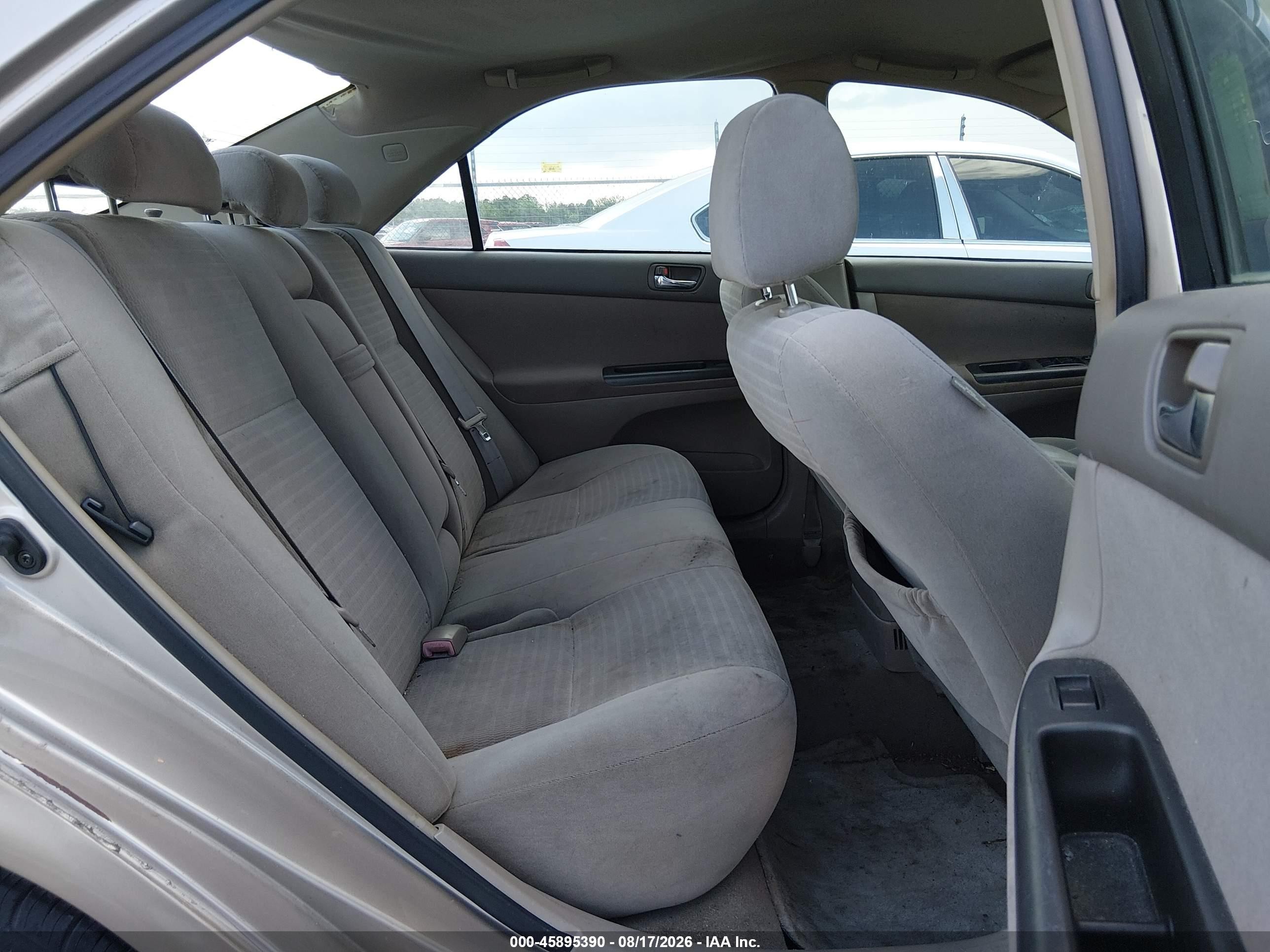 2005 Toyota Camry Le Бежевый vin: 4T1BE30K55U961766