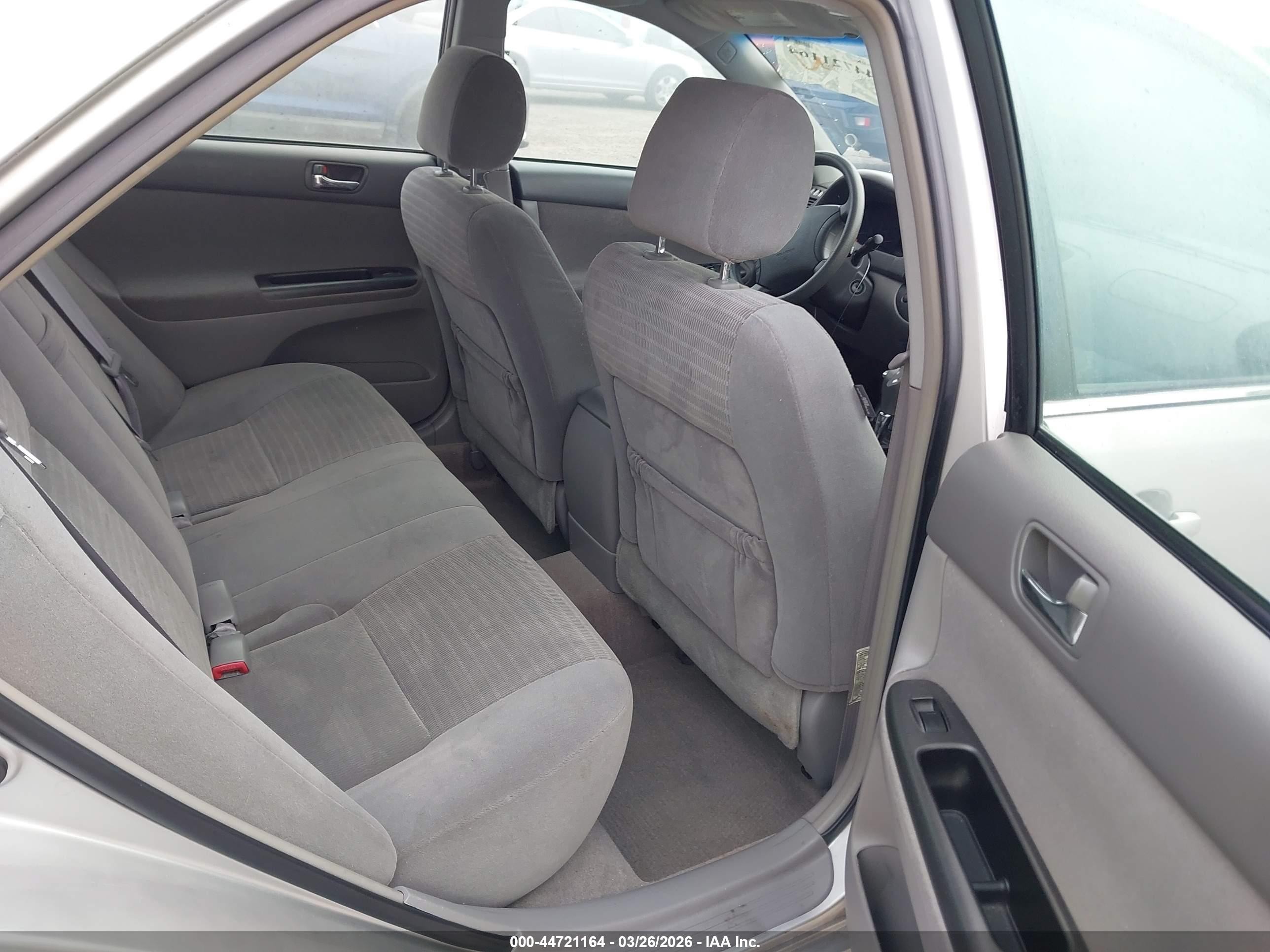 2006 Toyota Camry Le Silver vin: 4T1BE30K56U157551