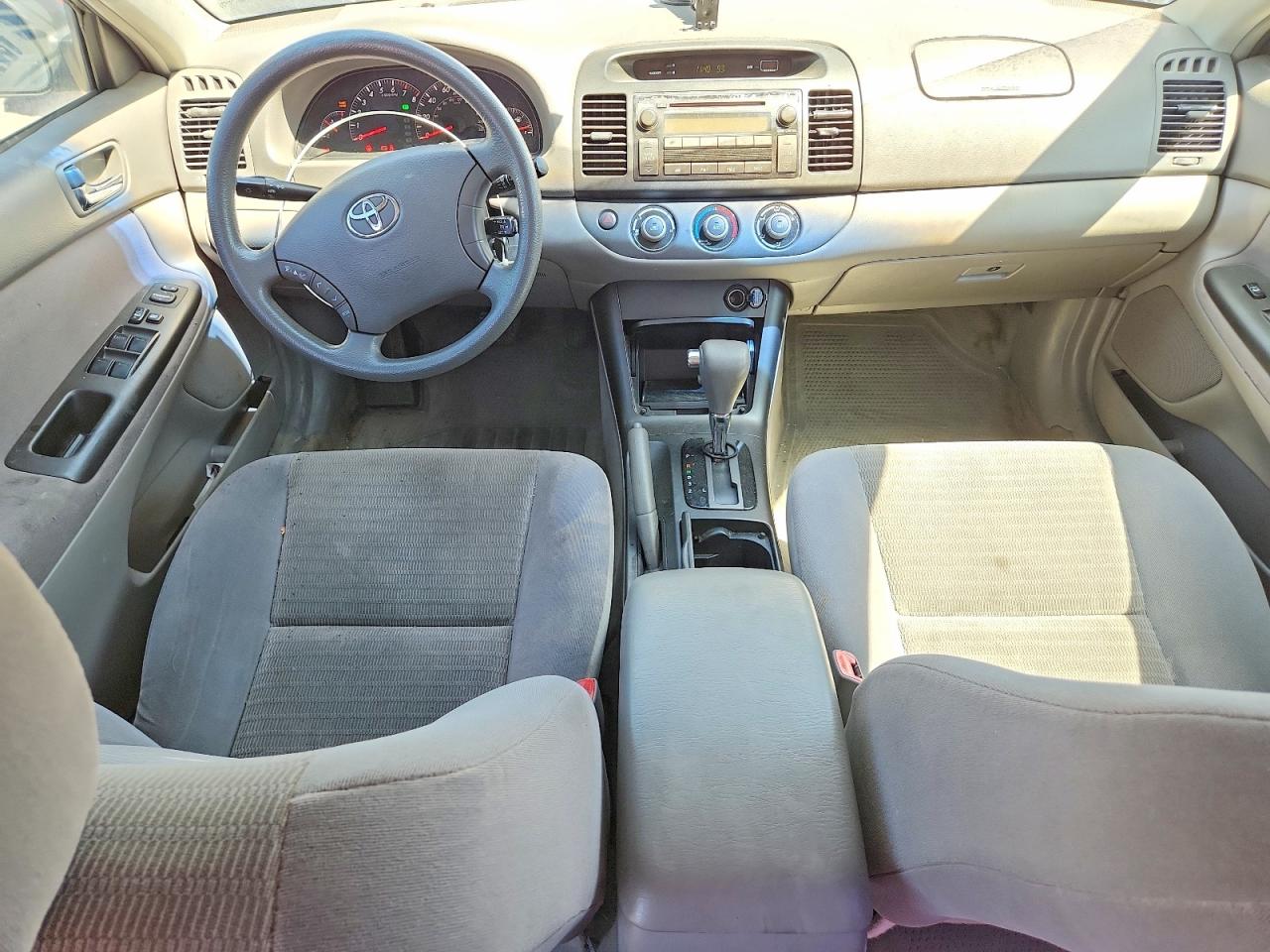2006 Toyota Camry Le Gold vin: 4T1BE30K56U685932