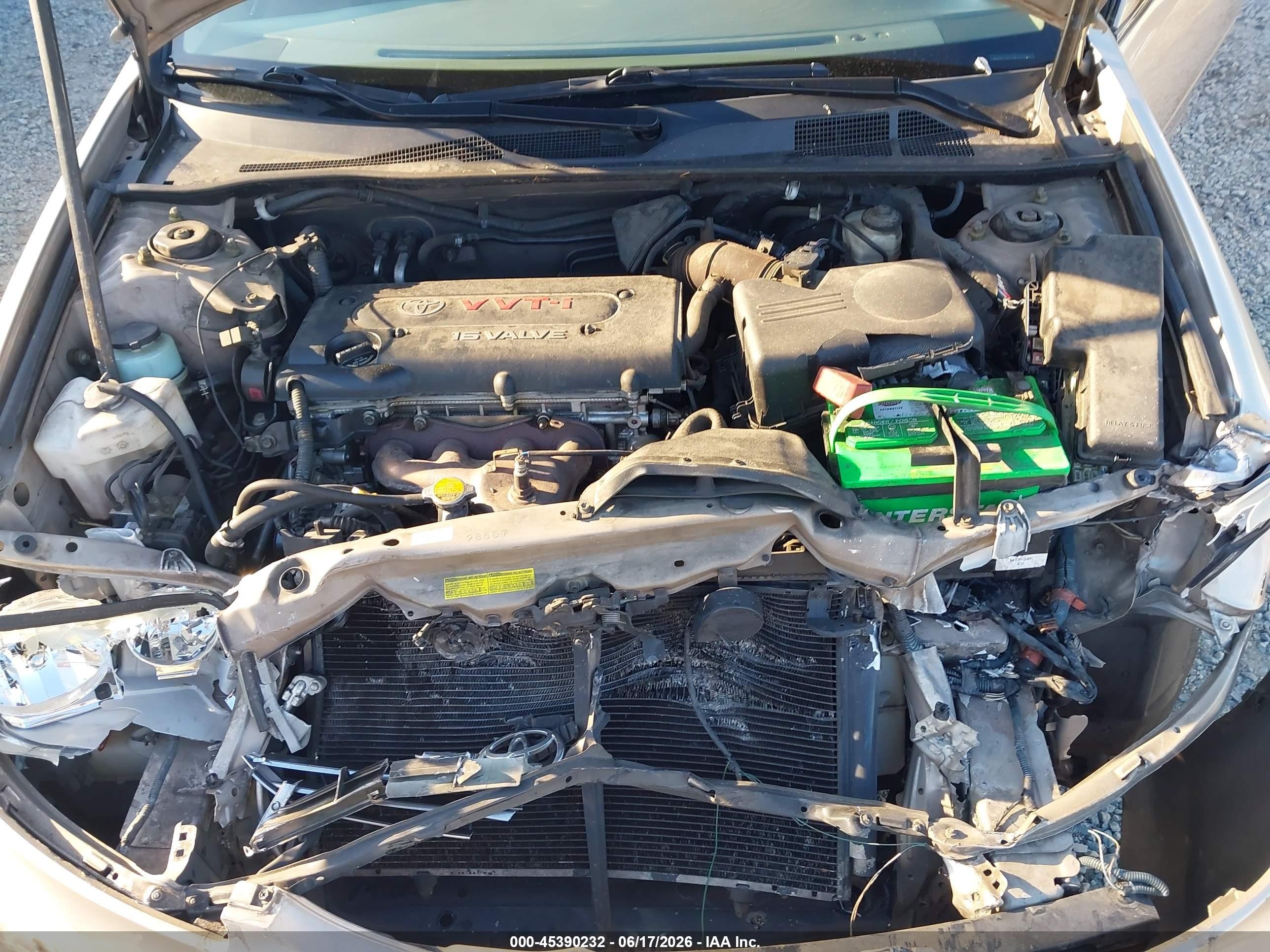 2006 Toyota Camry Le Gold vin: 4T1BE30K56U696316