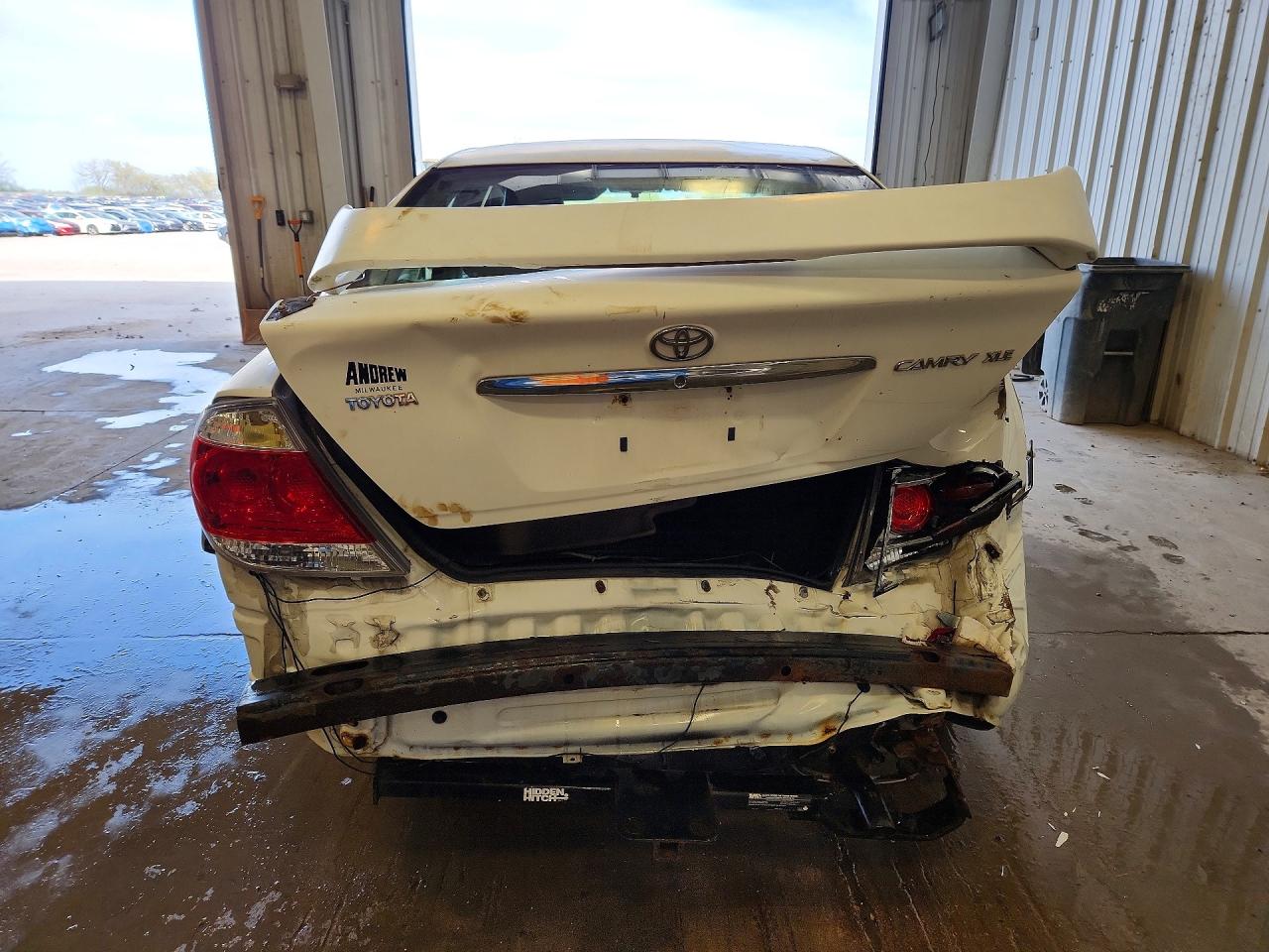2006 Toyota Camry Xle White vin: 4T1BE30K56U705340