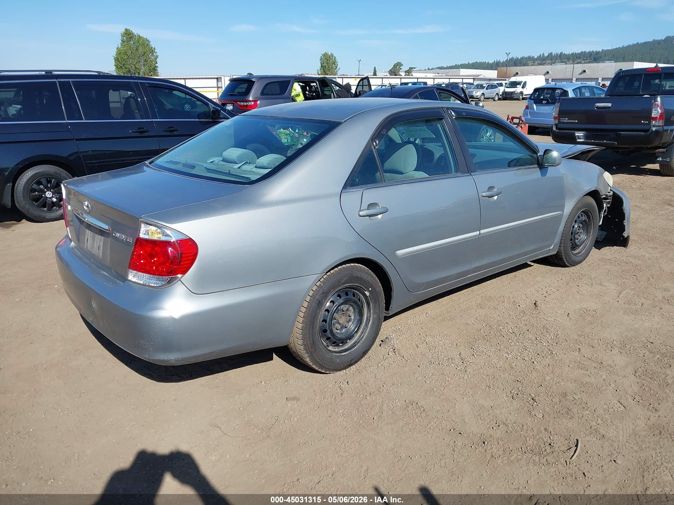 2006 Toyota Camry Le Pewter vin: 4T1BE30K56U712207