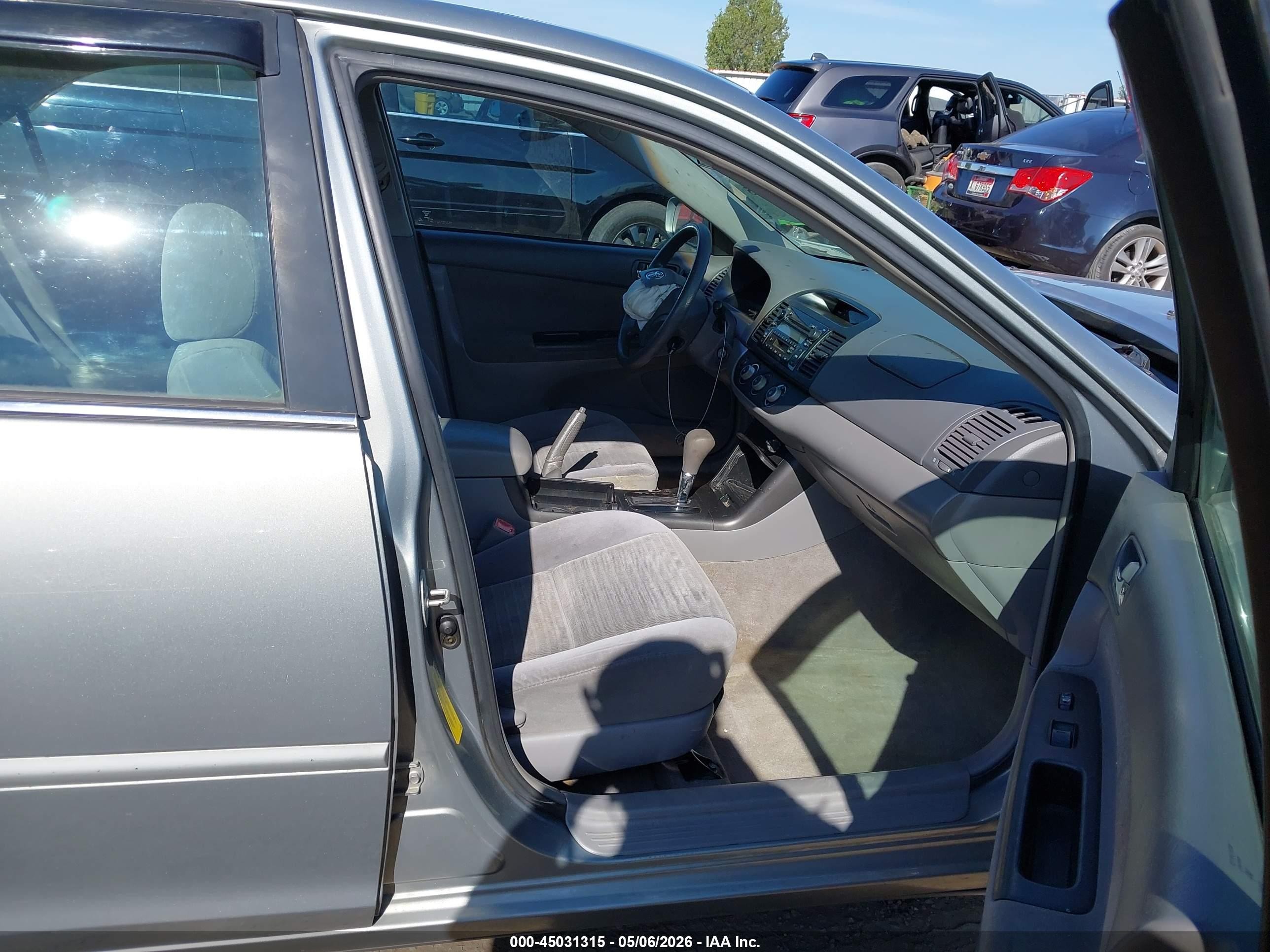 2006 Toyota Camry Le Pewter vin: 4T1BE30K56U712207