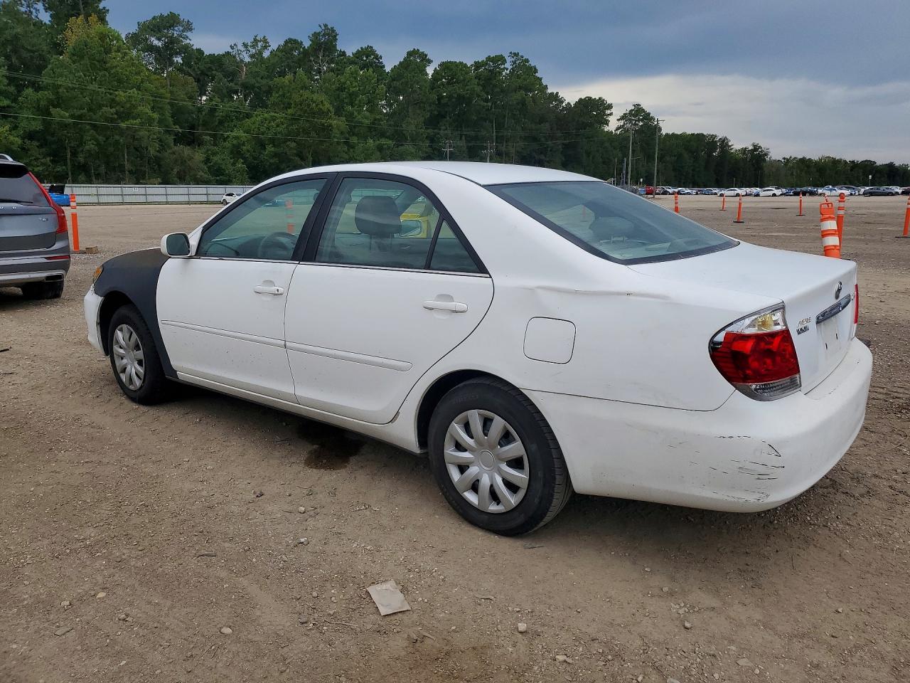 2006 Toyota Camry Le White vin: 4T1BE30K56U716922