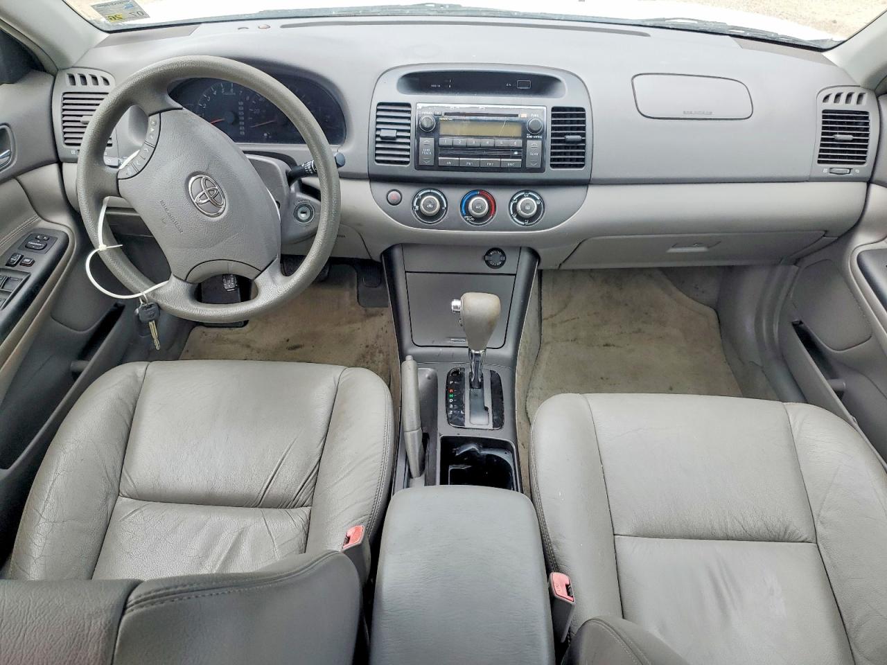 2006 Toyota Camry Le White vin: 4T1BE30K56U716922