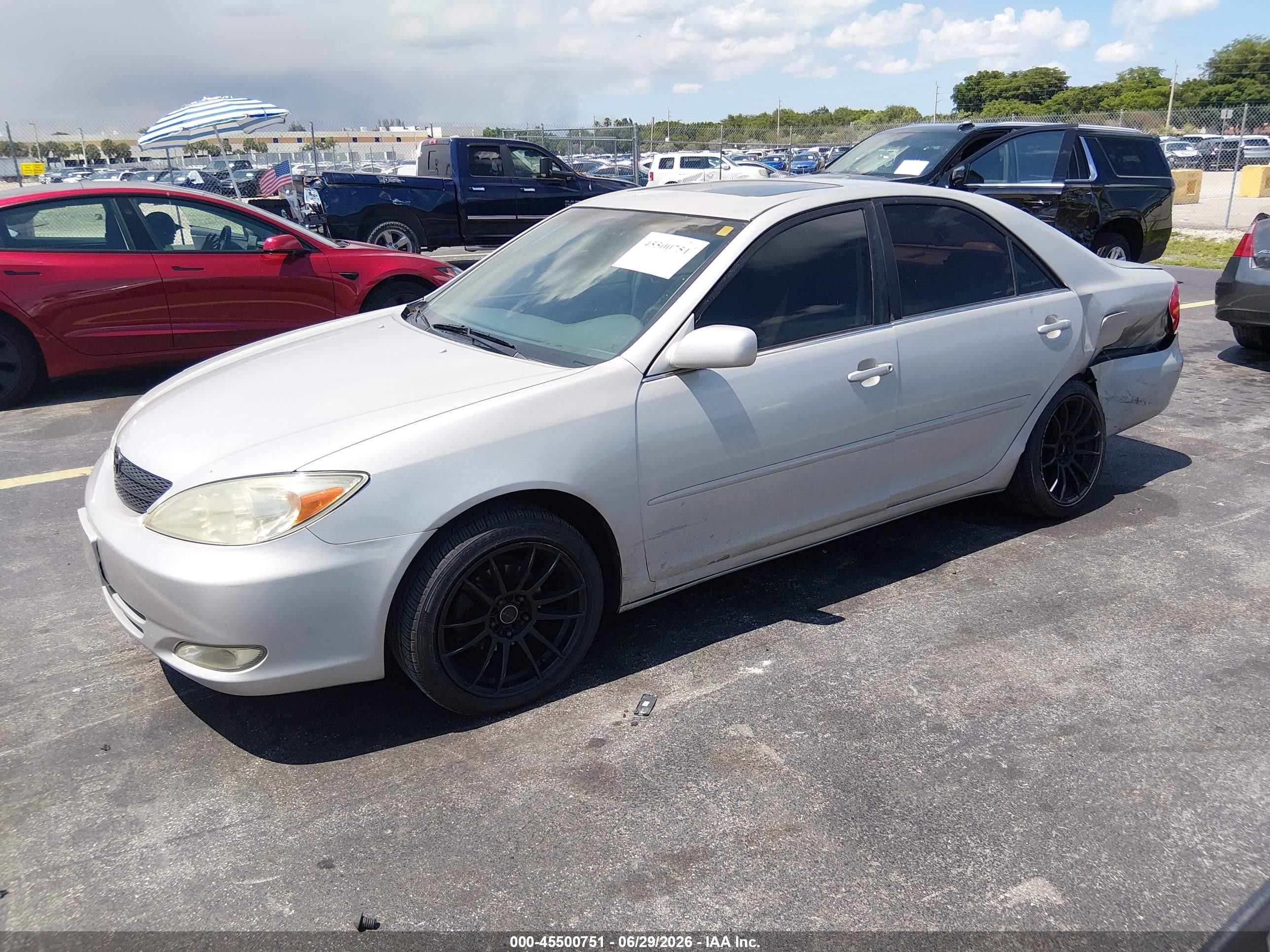 2003 Toyota Camry Xle Silver vin: 4T1BE30K63U667581