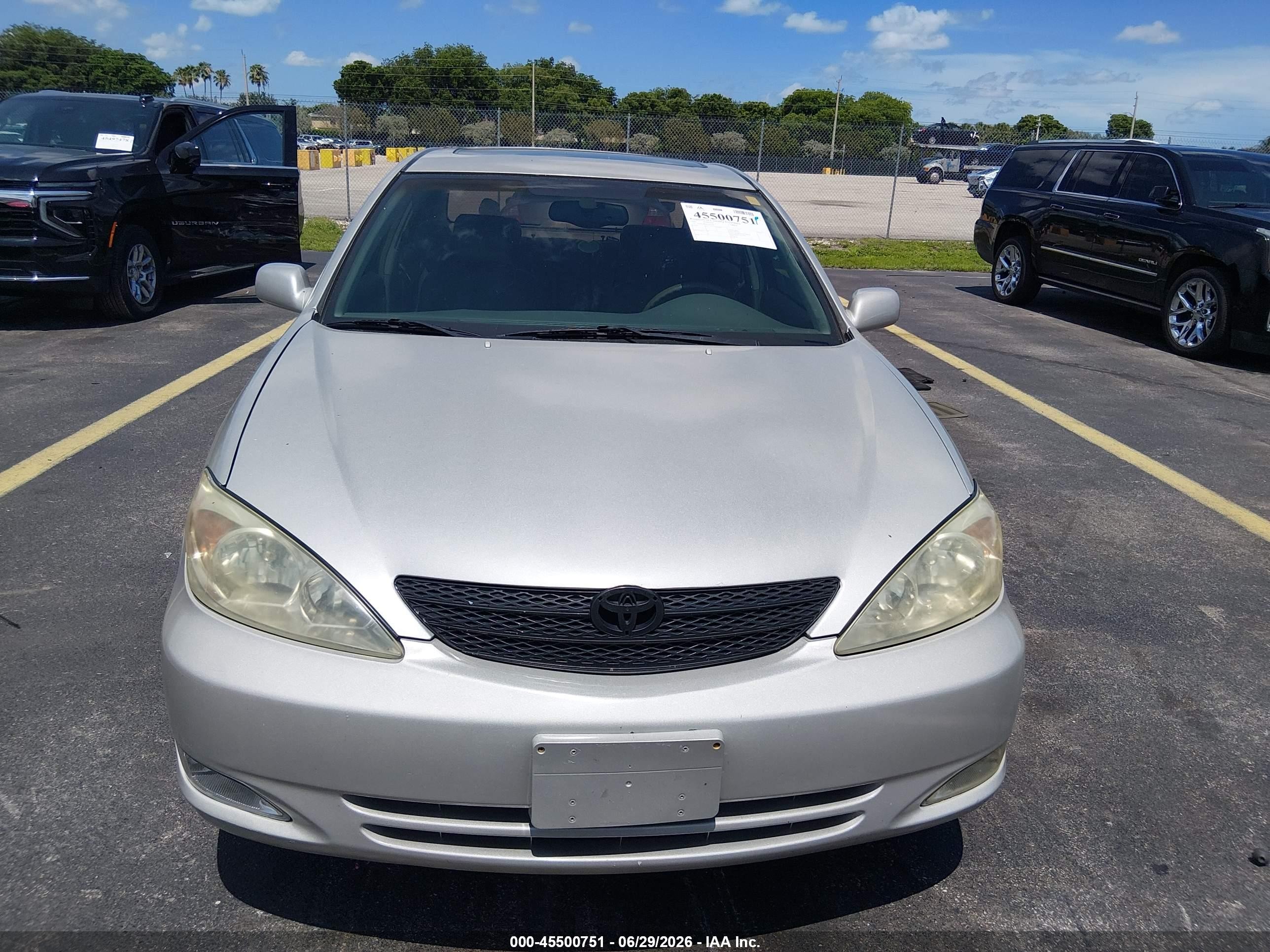 2003 Toyota Camry Xle Silver vin: 4T1BE30K63U667581