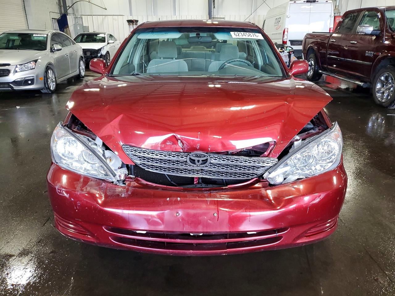2004 Toyota Camry Le Maroon vin: 4T1BE30K64U367914