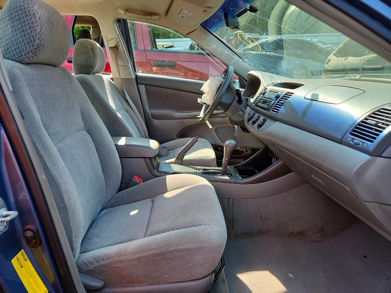 2004 Toyota Camry Le Синий vin: 4T1BE30K64U840128