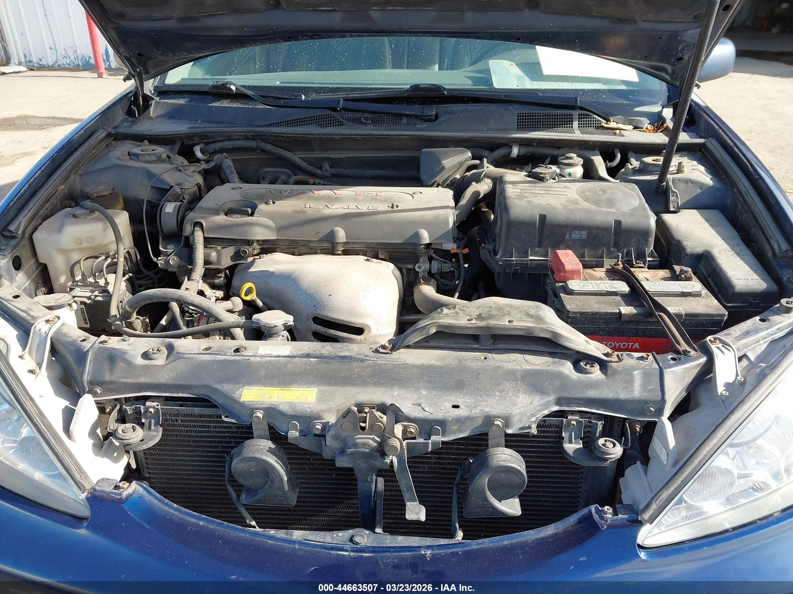 2005 Toyota Camry Le Dark Blue vin: 4T1BE30K65U004157