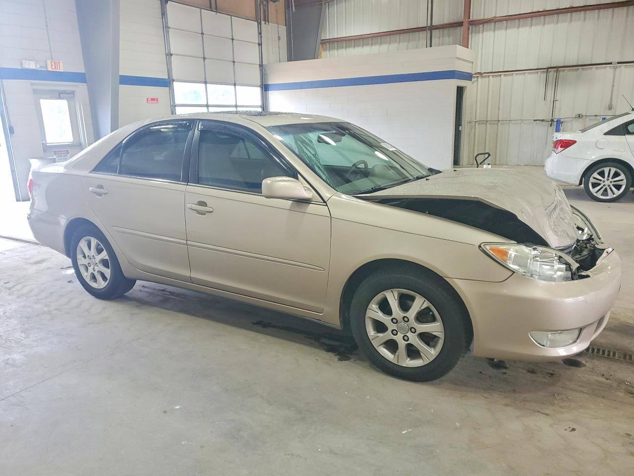2005 Toyota Camry Xle Beige vin: 4T1BE30K65U008404