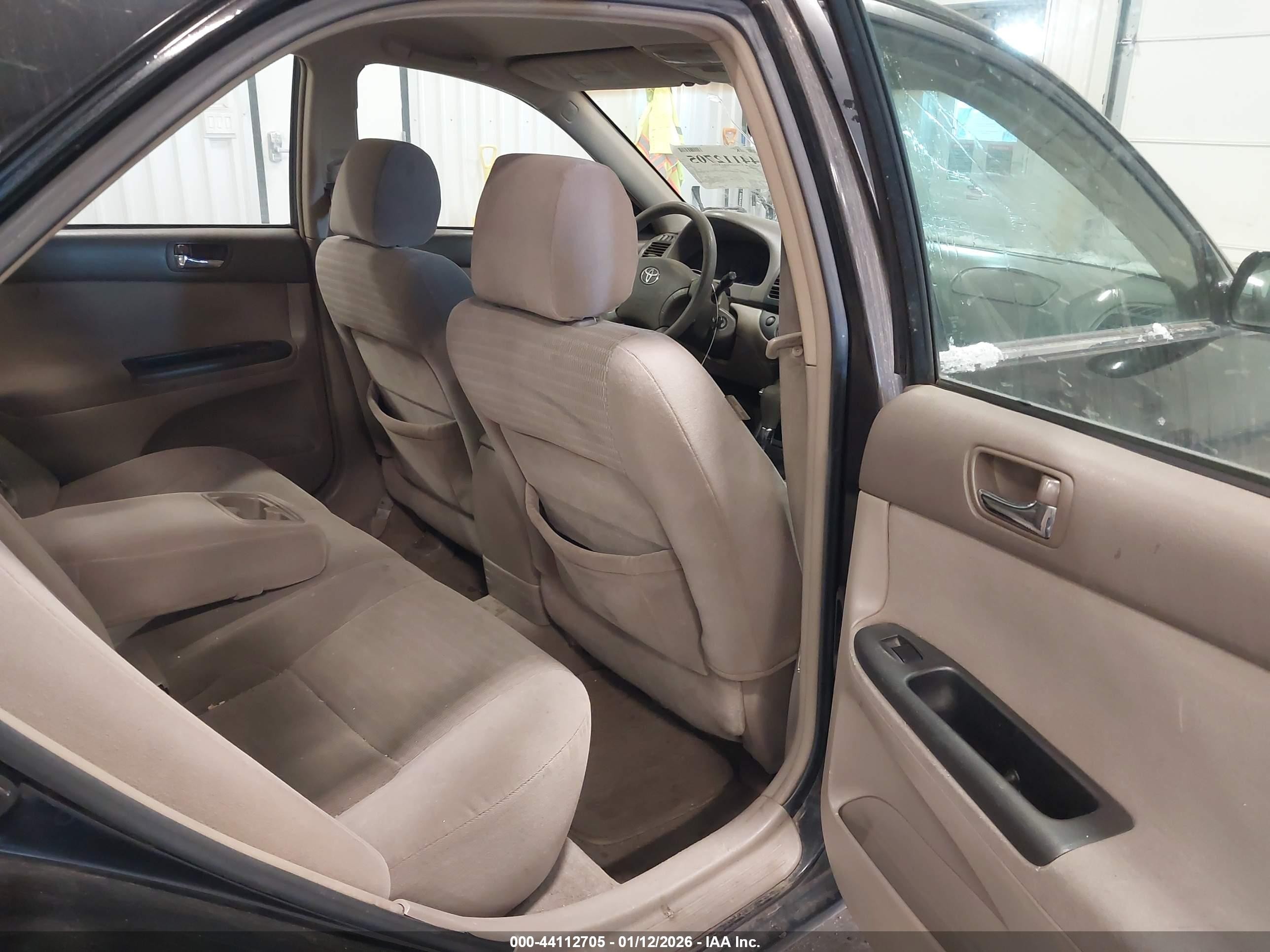 2005 Toyota Camry Le Black vin: 4T1BE30K65U383953