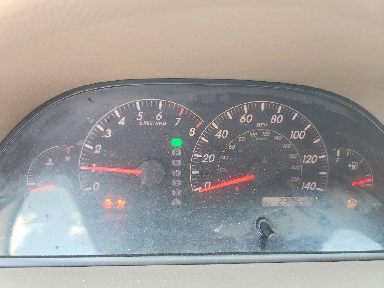 2005 Toyota Camry Le Silver vin: 4T1BE30K65U557391