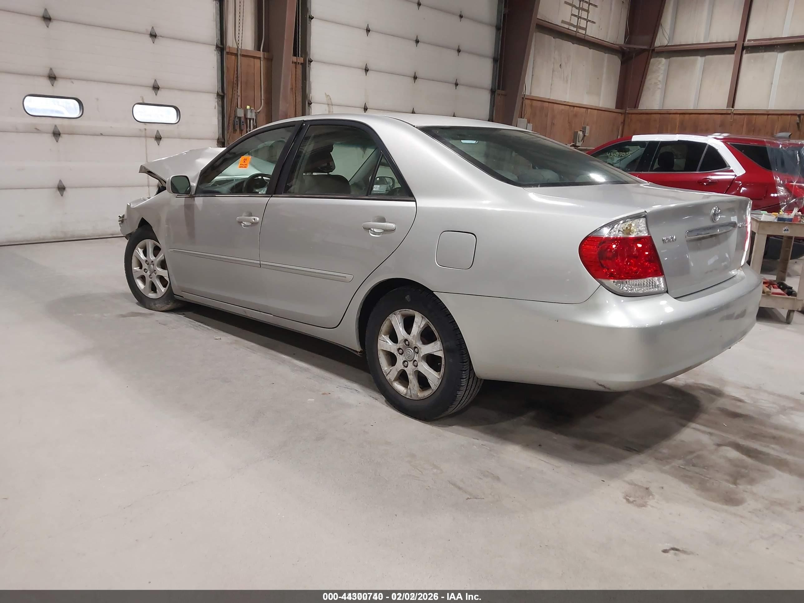 2005 Toyota Camry Xle Gray vin: 4T1BE30K65U588463