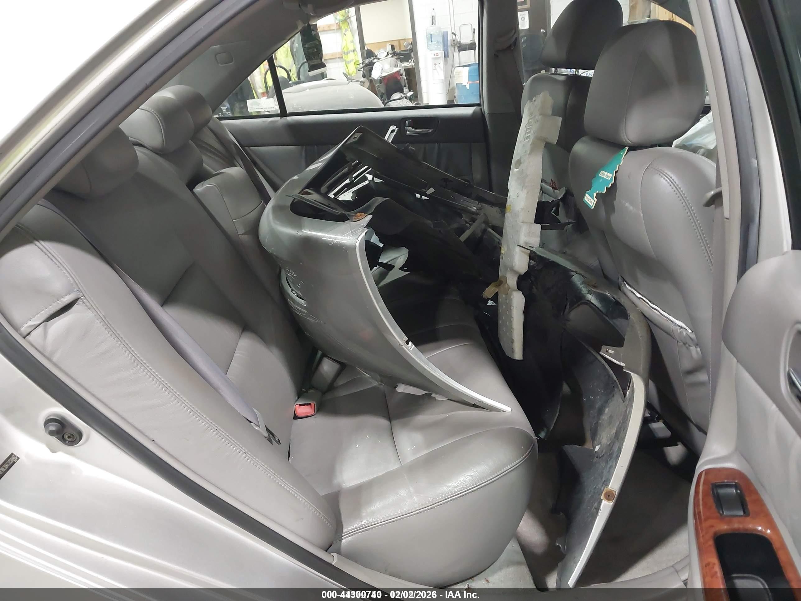 2005 Toyota Camry Xle Gray vin: 4T1BE30K65U588463