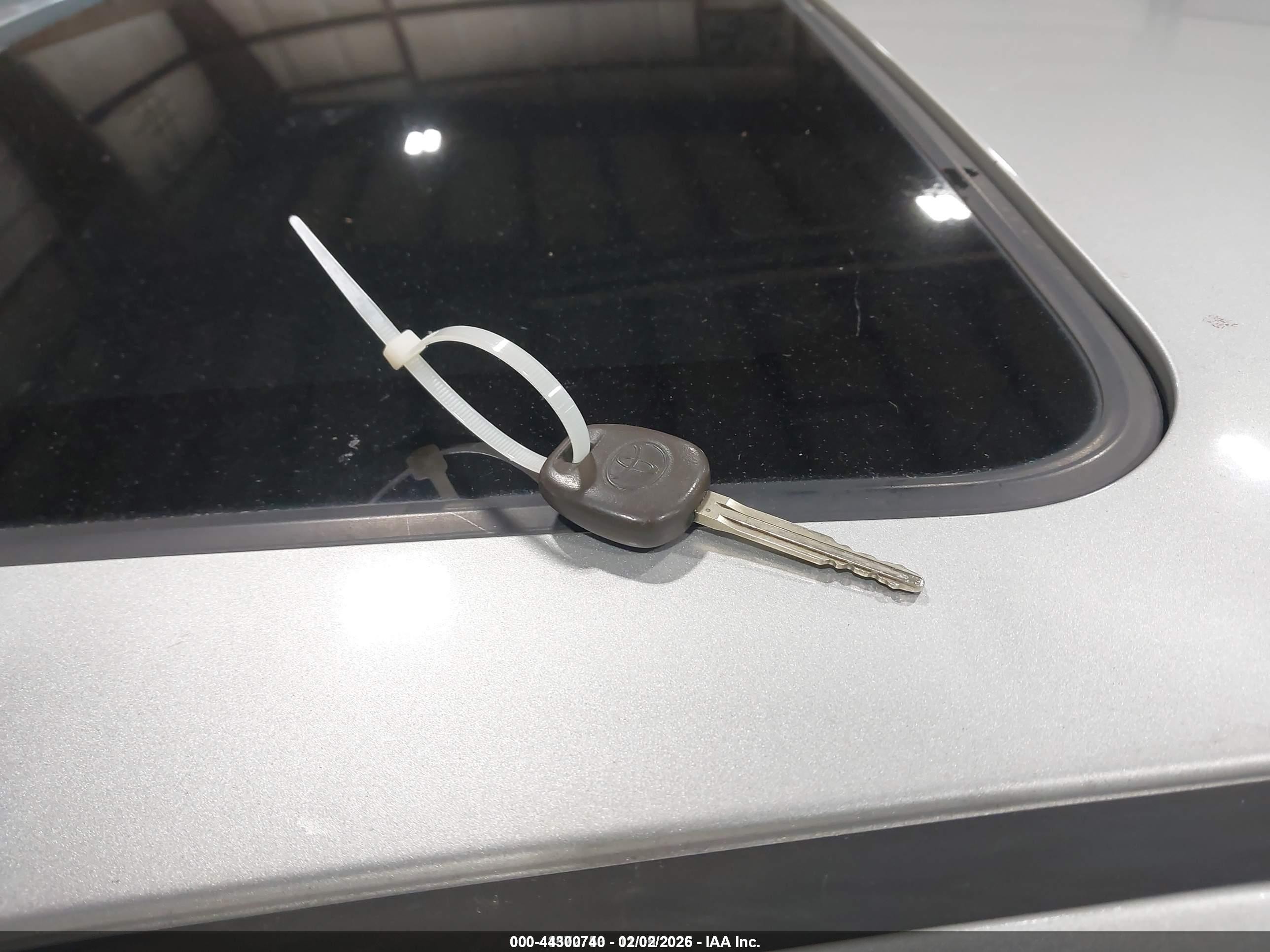 2005 Toyota Camry Xle Gray vin: 4T1BE30K65U588463