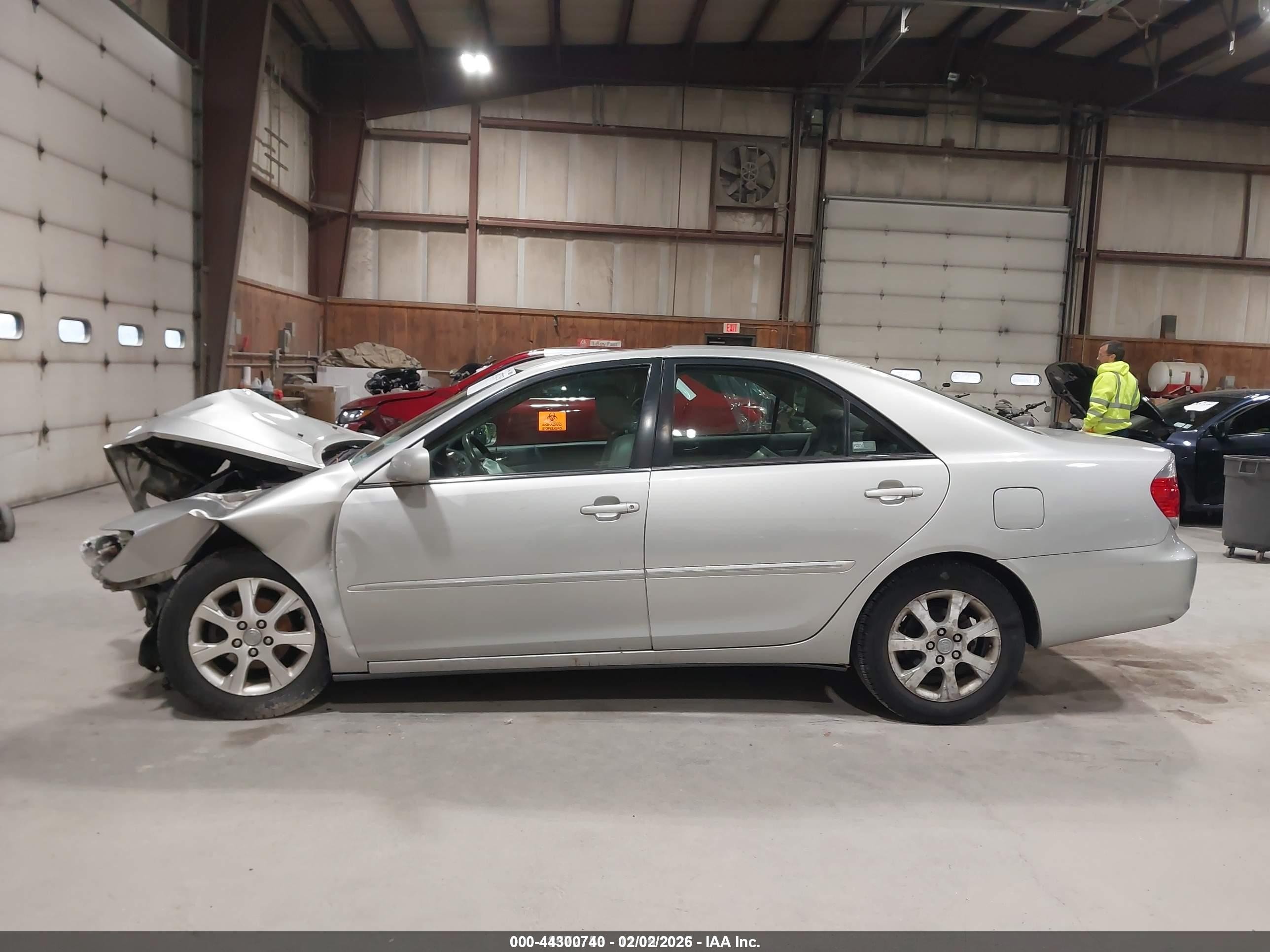 2005 Toyota Camry Xle Gray vin: 4T1BE30K65U588463