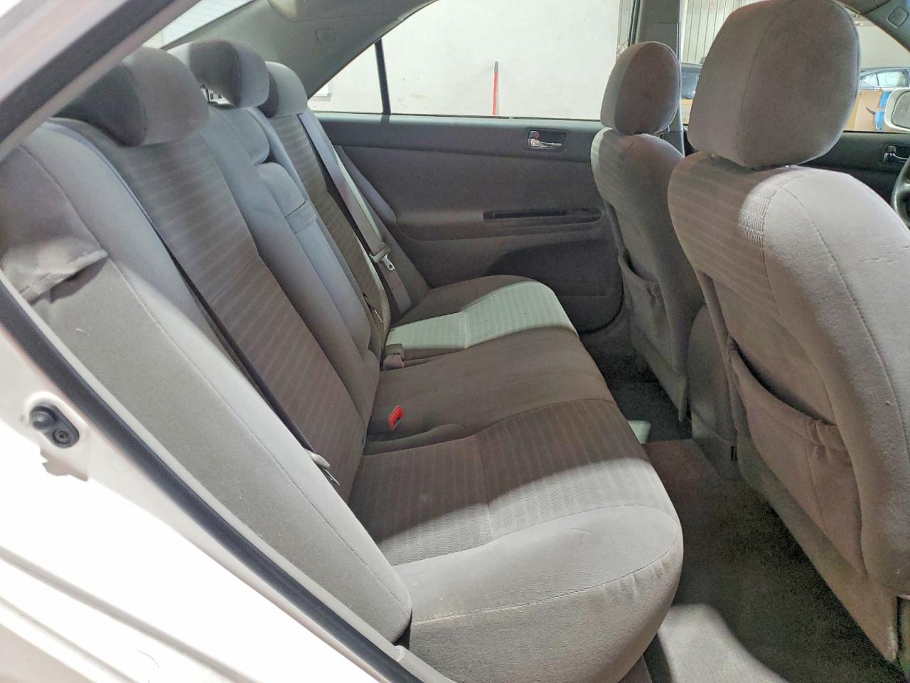 2005 Toyota Camry Le Белый vin: 4T1BE30K65U610512