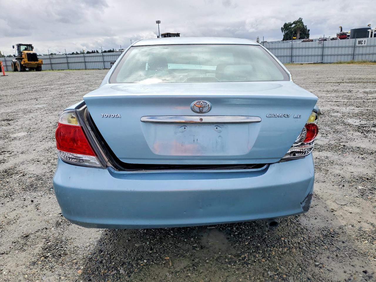 2005 Toyota Camry Le Бирюзовый vin: 4T1BE30K65U994999