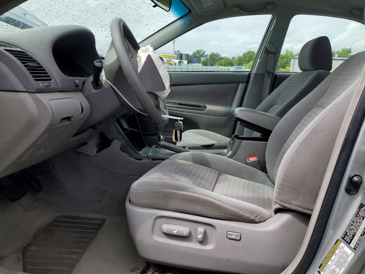 2005 Toyota Camry Le Бирюзовый vin: 4T1BE30K65U994999