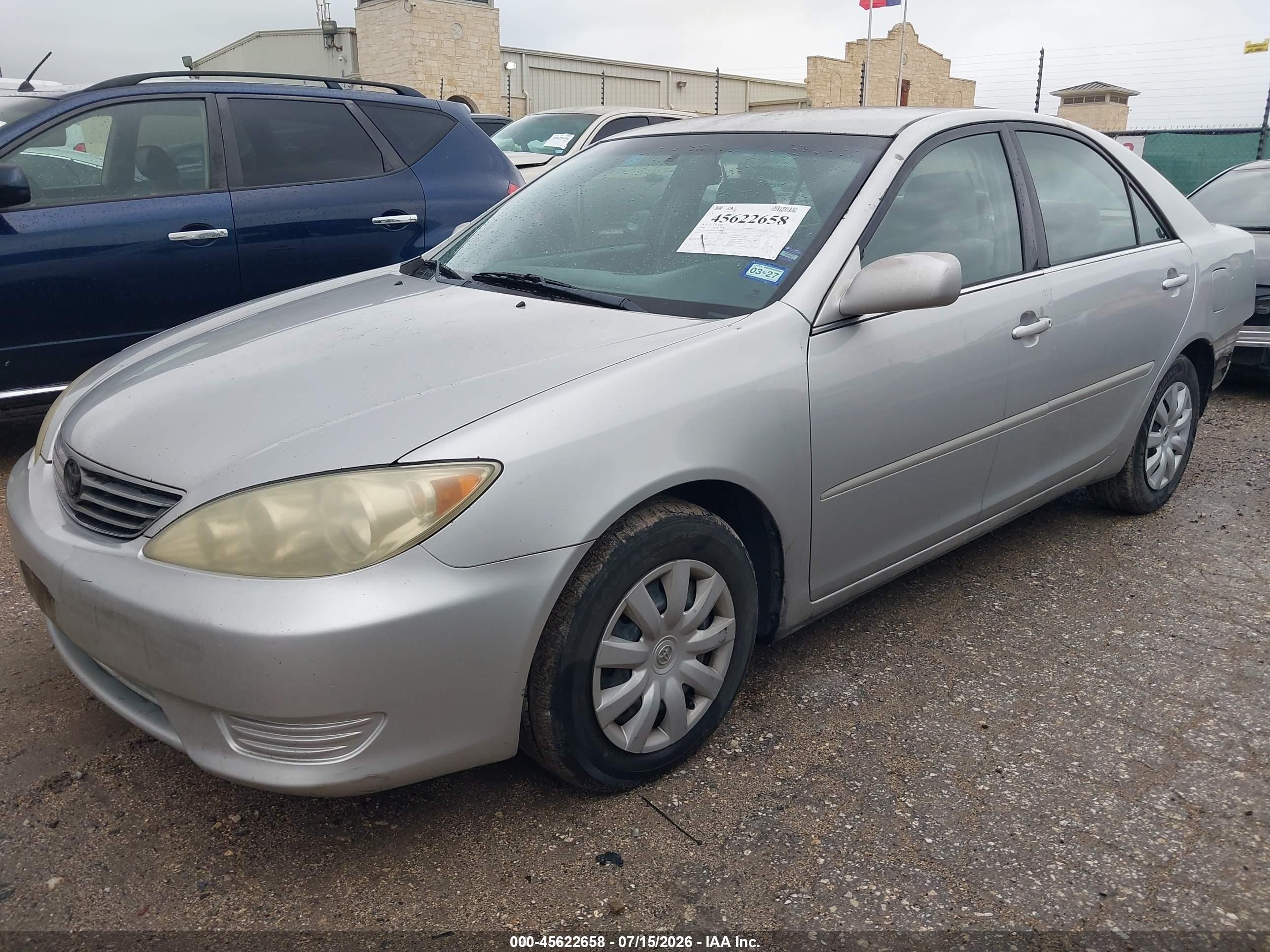 2006 Toyota Camry Le Silver vin: 4T1BE30K66U138202