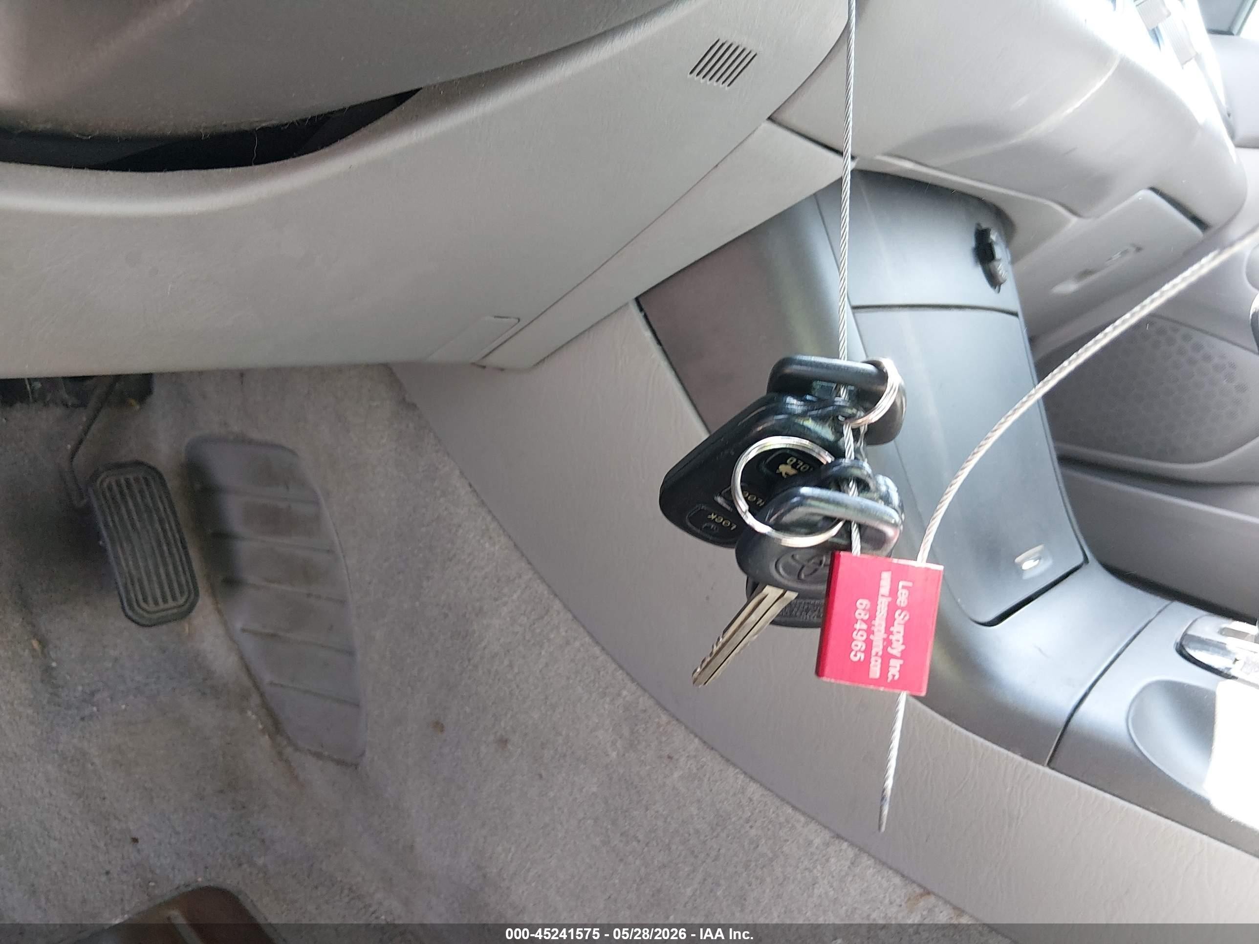 2006 Toyota Camry Le Silver vin: 4T1BE30K66U159907
