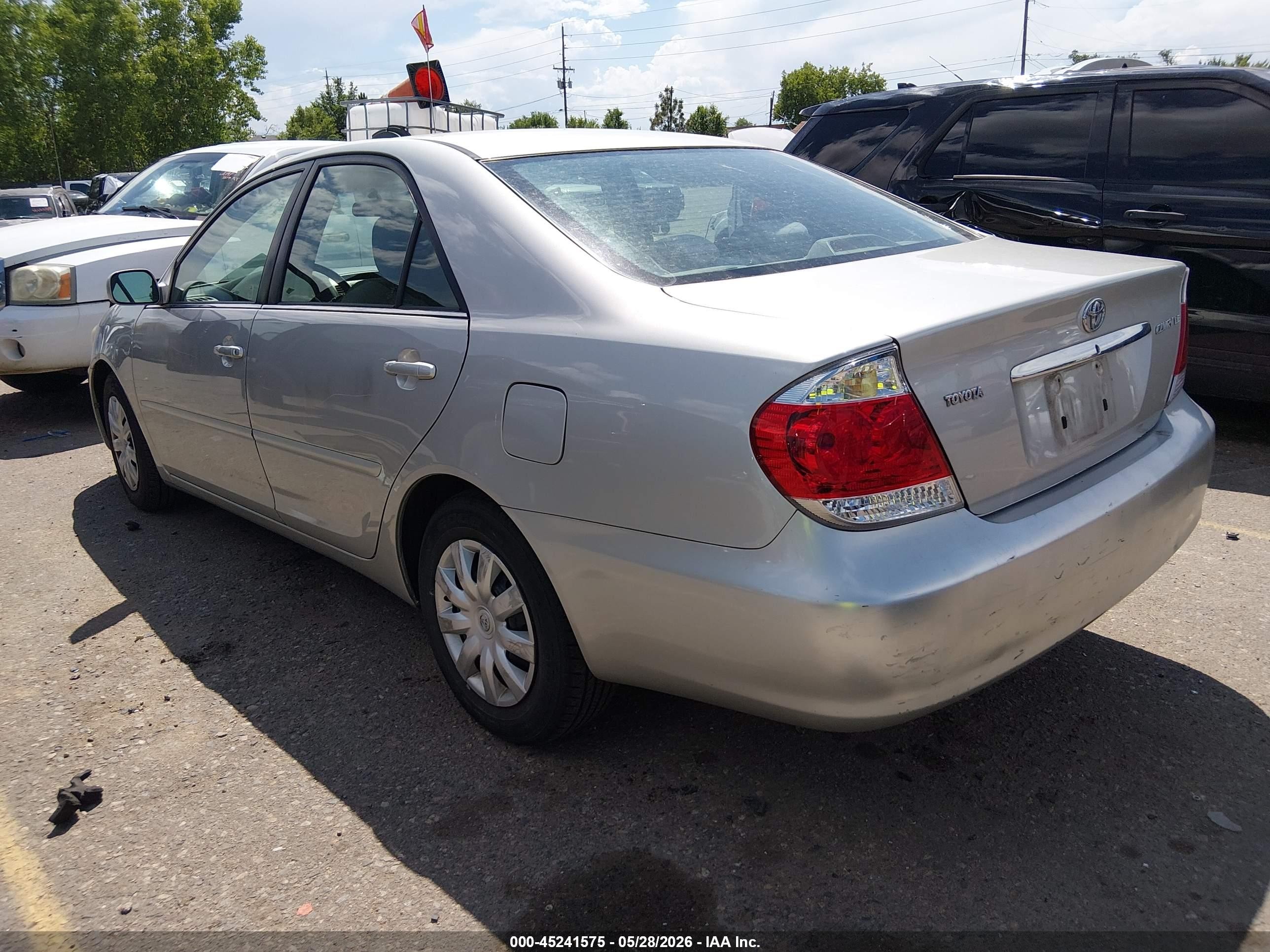 2006 Toyota Camry Le Silver vin: 4T1BE30K66U159907
