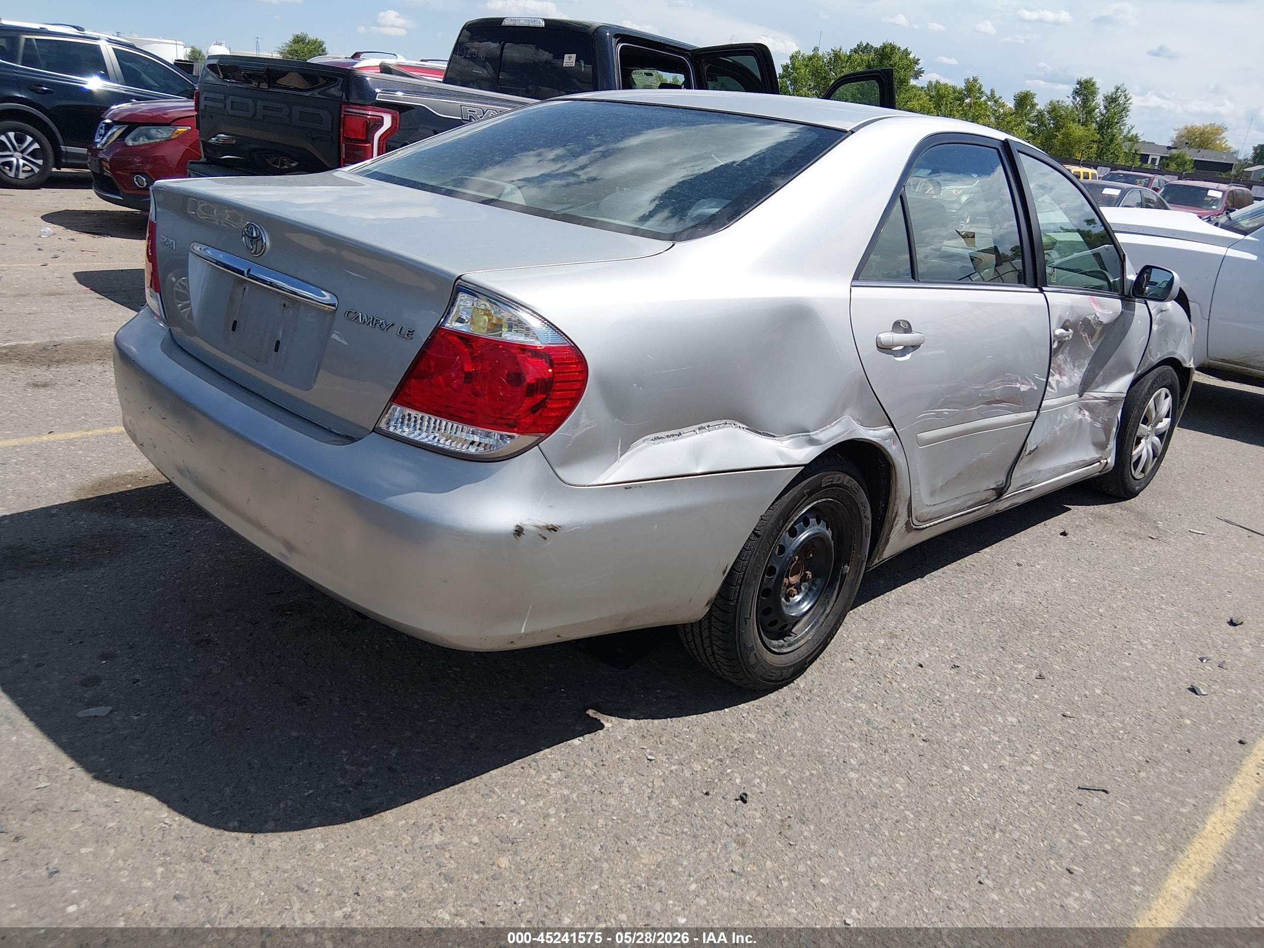 2006 Toyota Camry Le Silver vin: 4T1BE30K66U159907