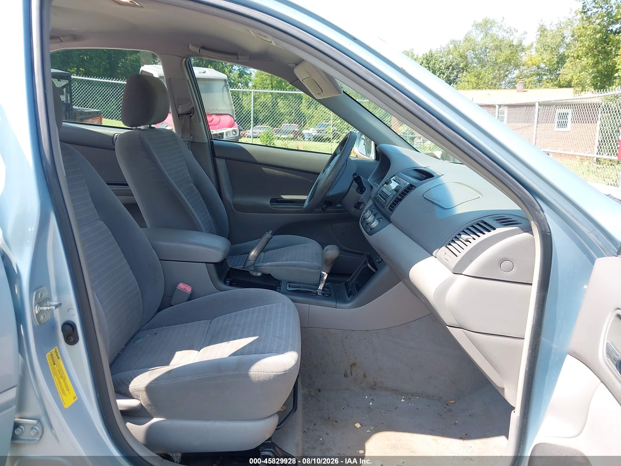 2006 Toyota Camry Le Blue vin: 4T1BE30K66U648307