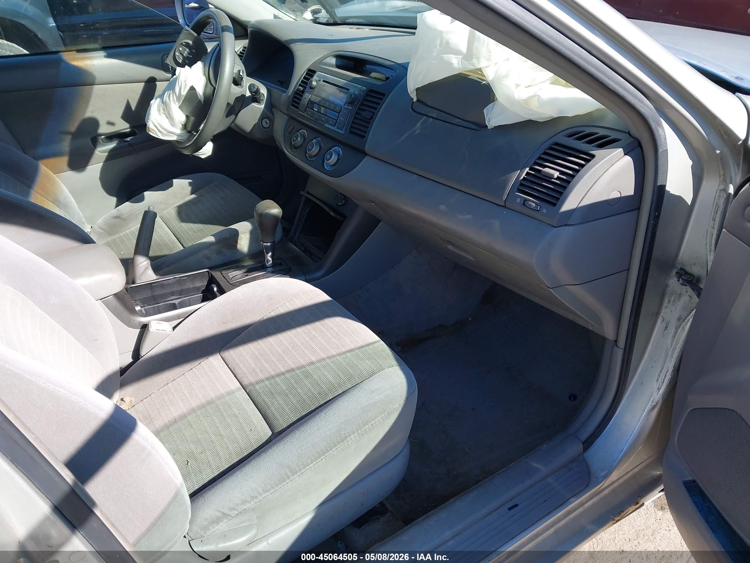 2006 Toyota Camry Le Серебряный vin: 4T1BE30K66U736242