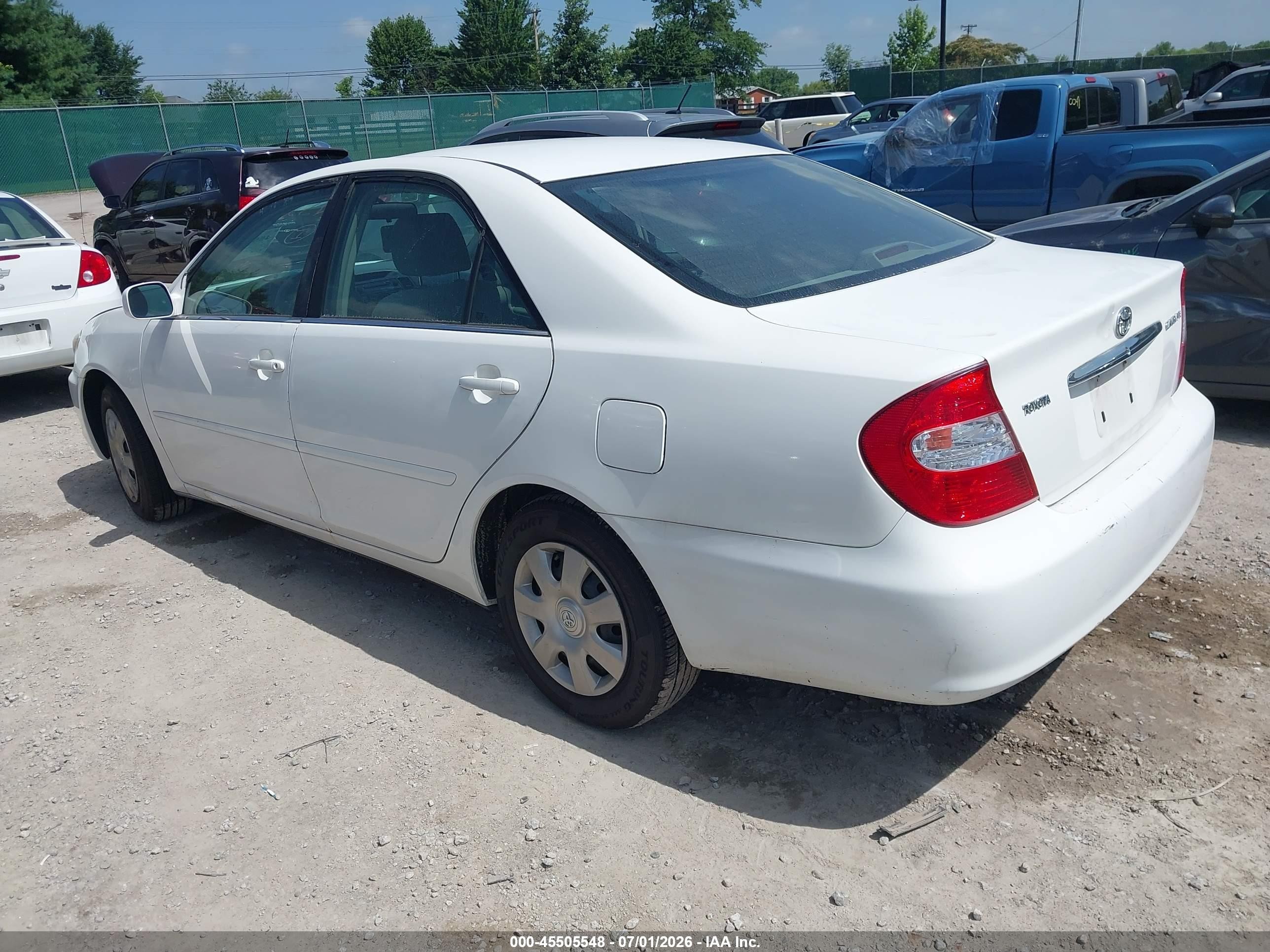 2003 Toyota Camry Le White vin: 4T1BE30K73U147406