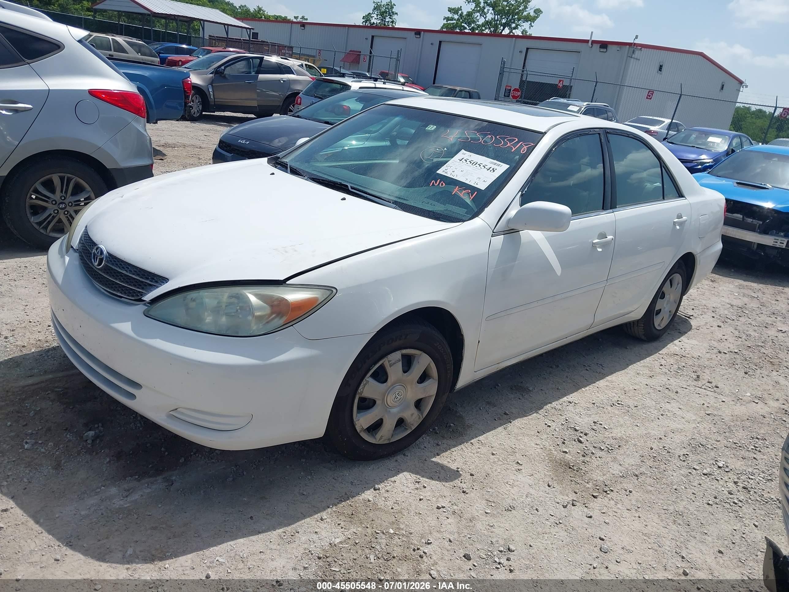 2003 Toyota Camry Le White vin: 4T1BE30K73U147406