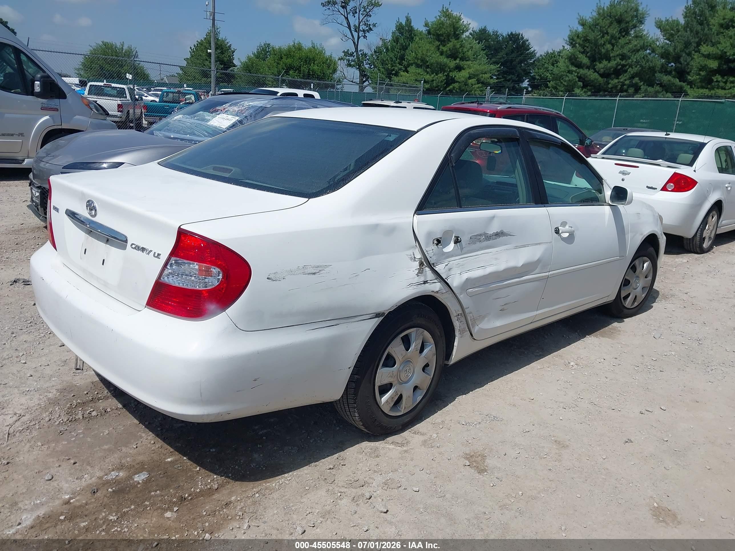 2003 Toyota Camry Le White vin: 4T1BE30K73U147406