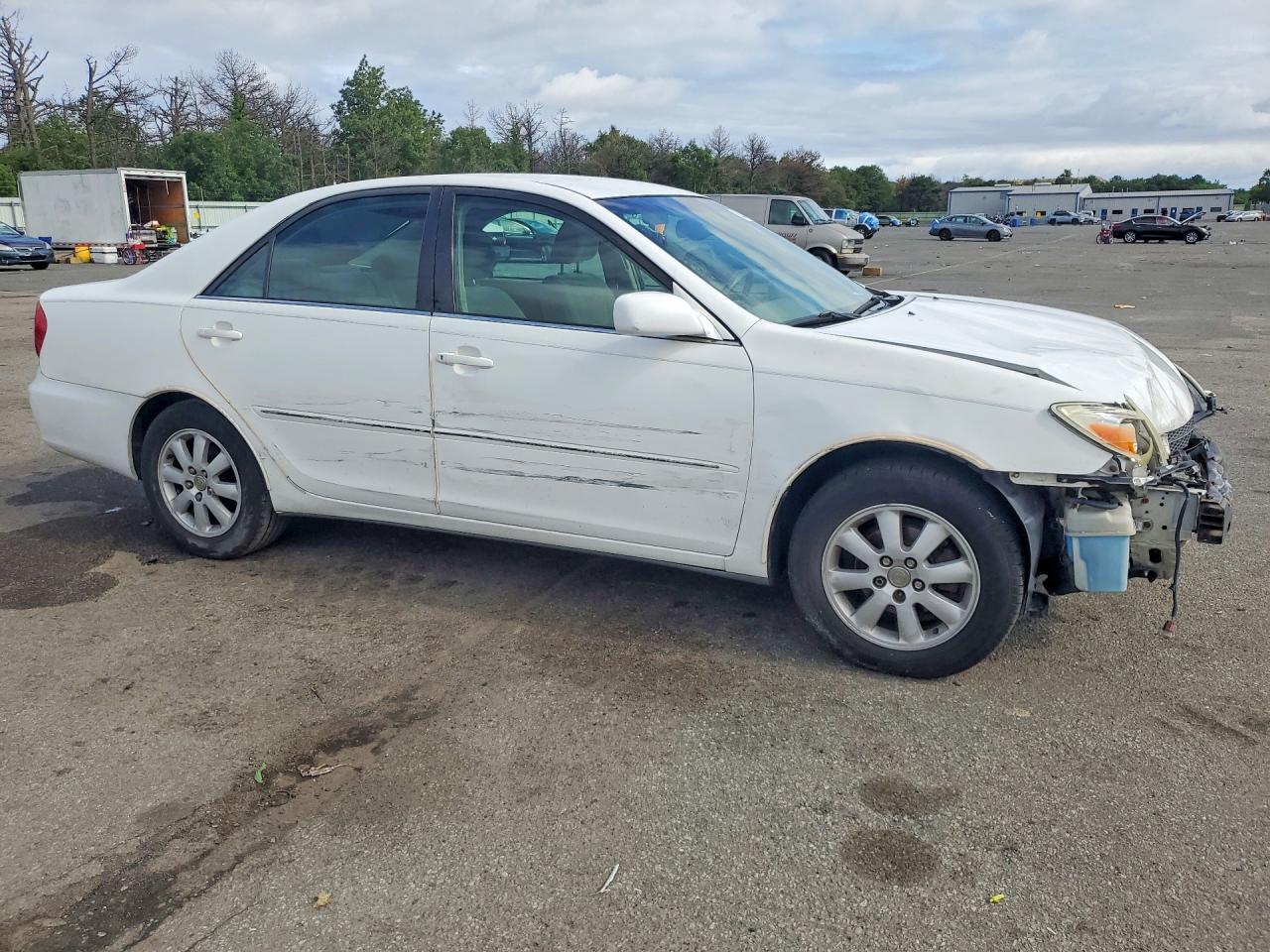 2003 Toyota Camry Xle White vin: 4T1BE30K73U242127