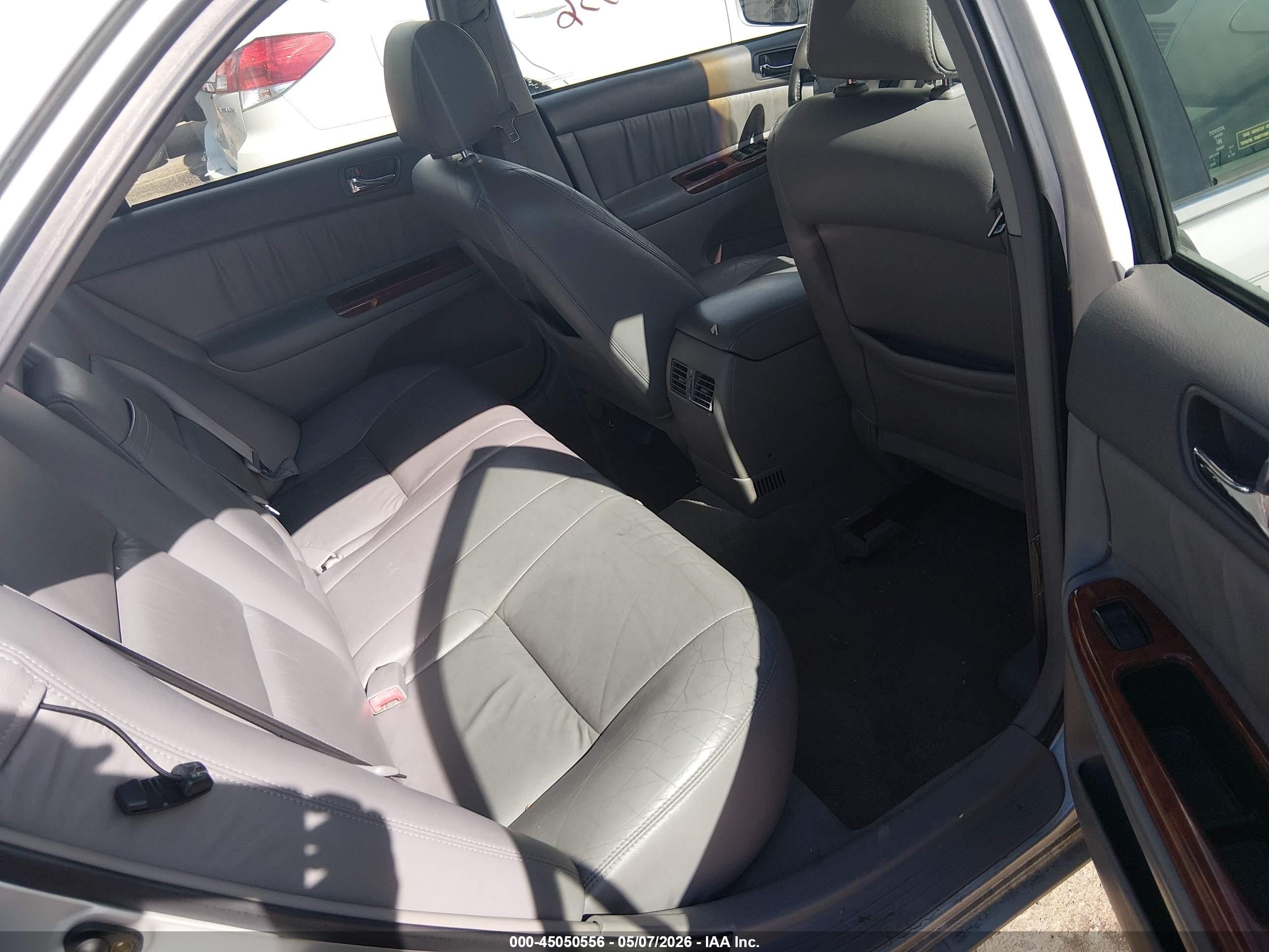 2003 Toyota Camry Xle Silver vin: 4T1BE30K73U718974