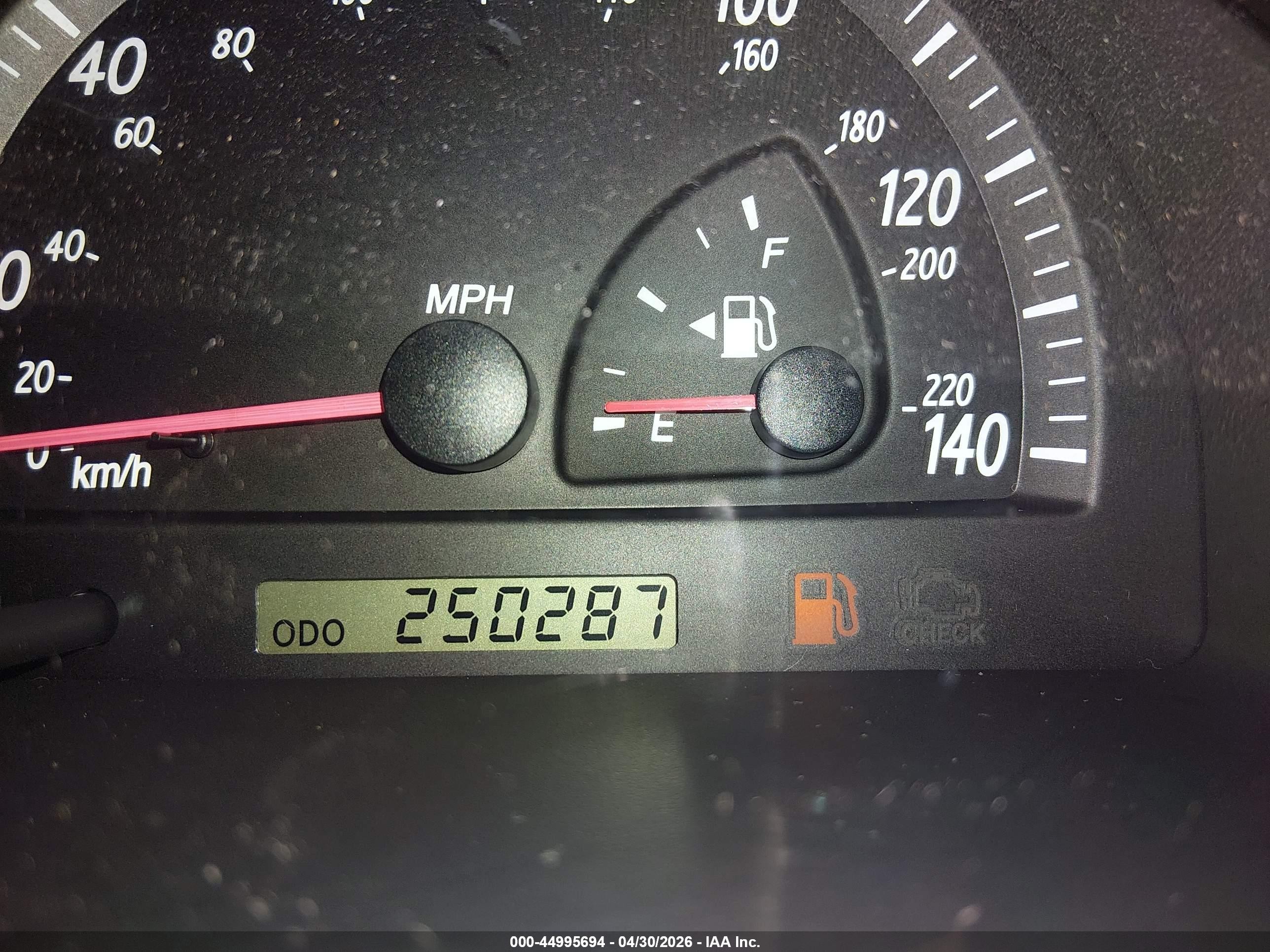 2004 Toyota Camry Xle Gray vin: 4T1BE30K74U925964